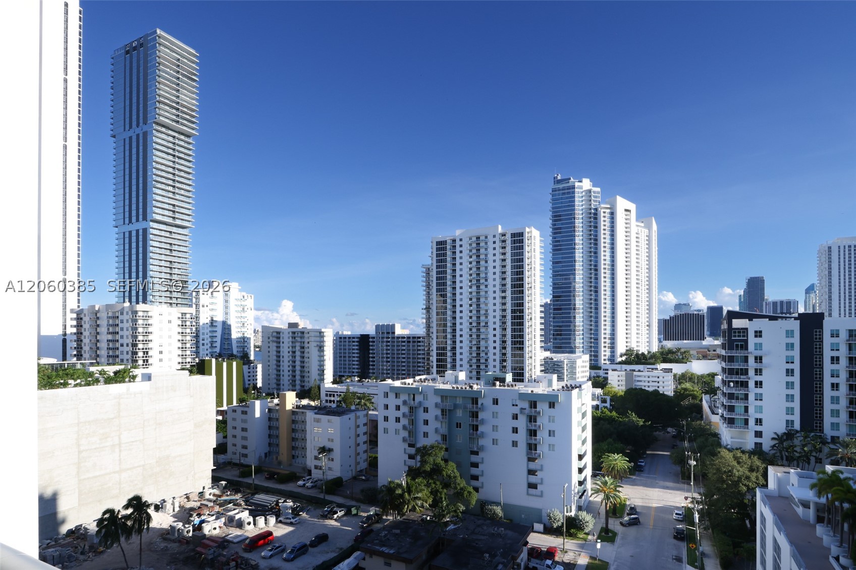 image Gallery Art Condos38