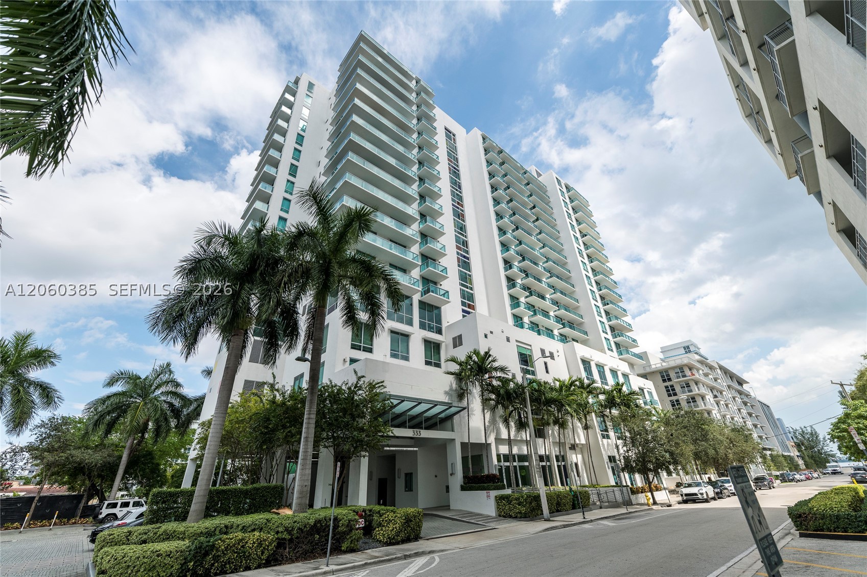 image Gallery Art Condos7