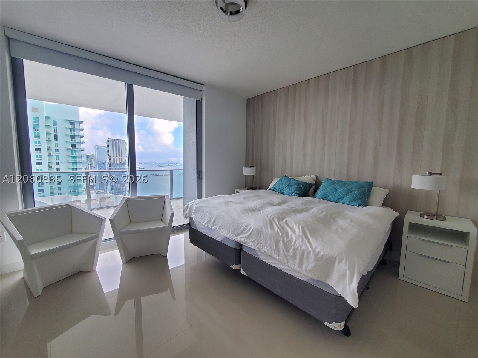 image Aria on the Bay10