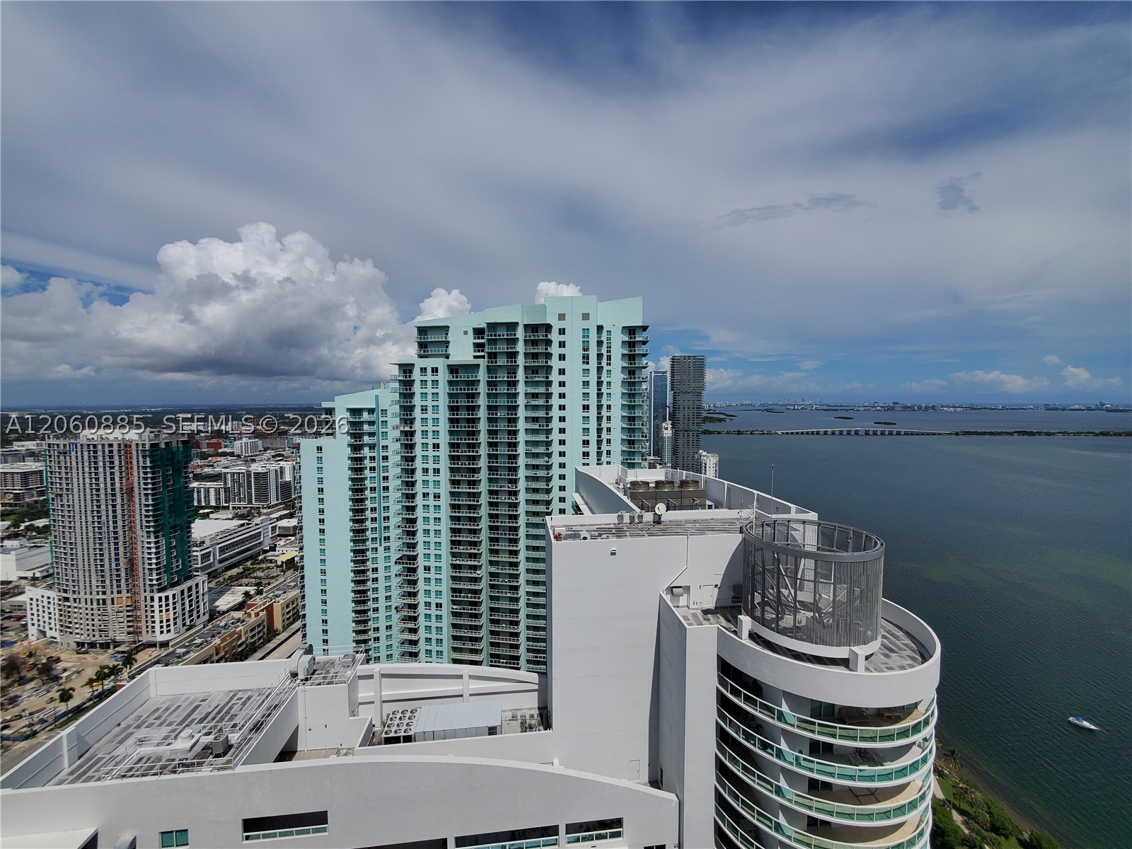 image Aria on the Bay16