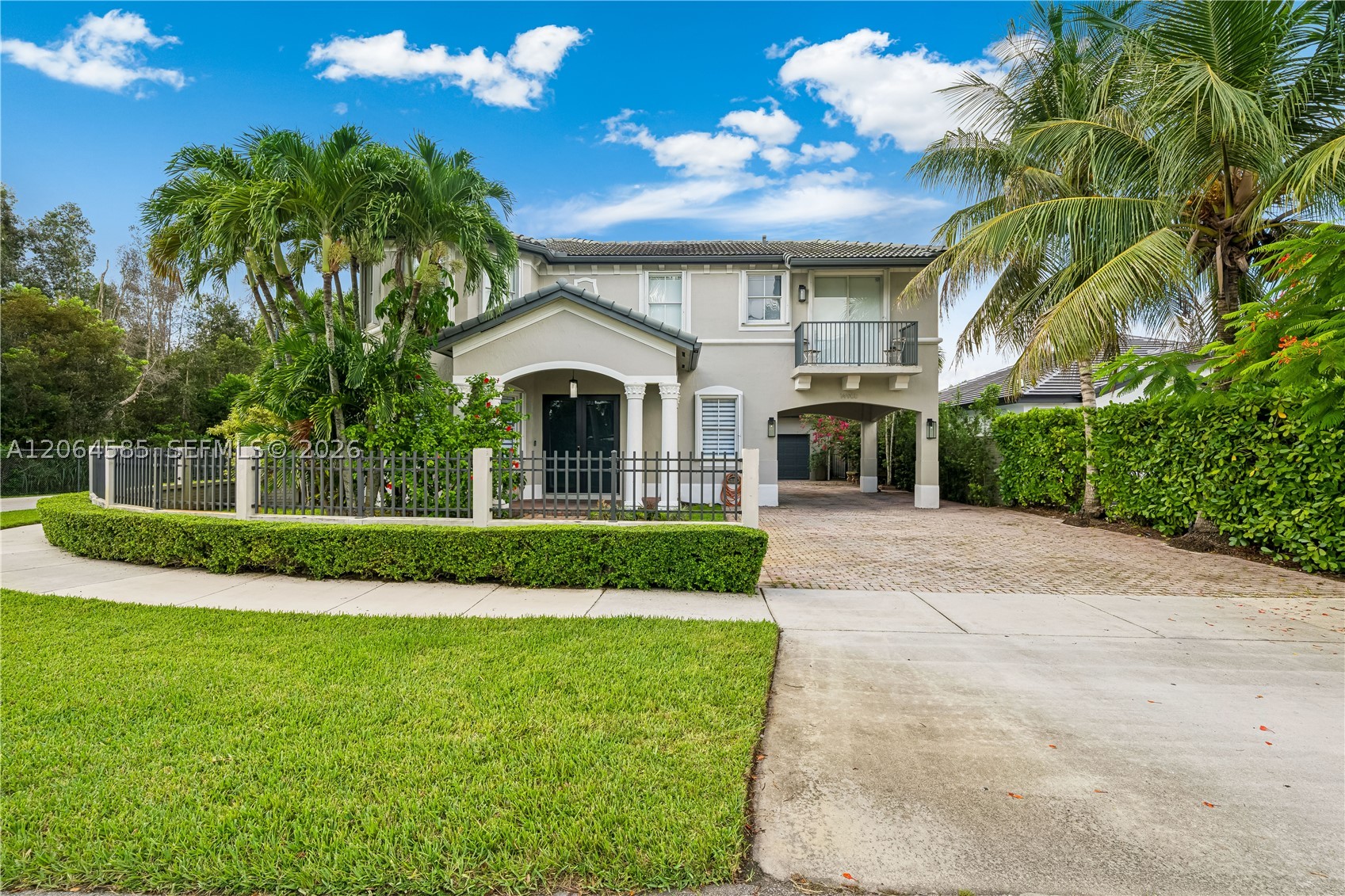 14900 SW 10th St Miami, FL 33194