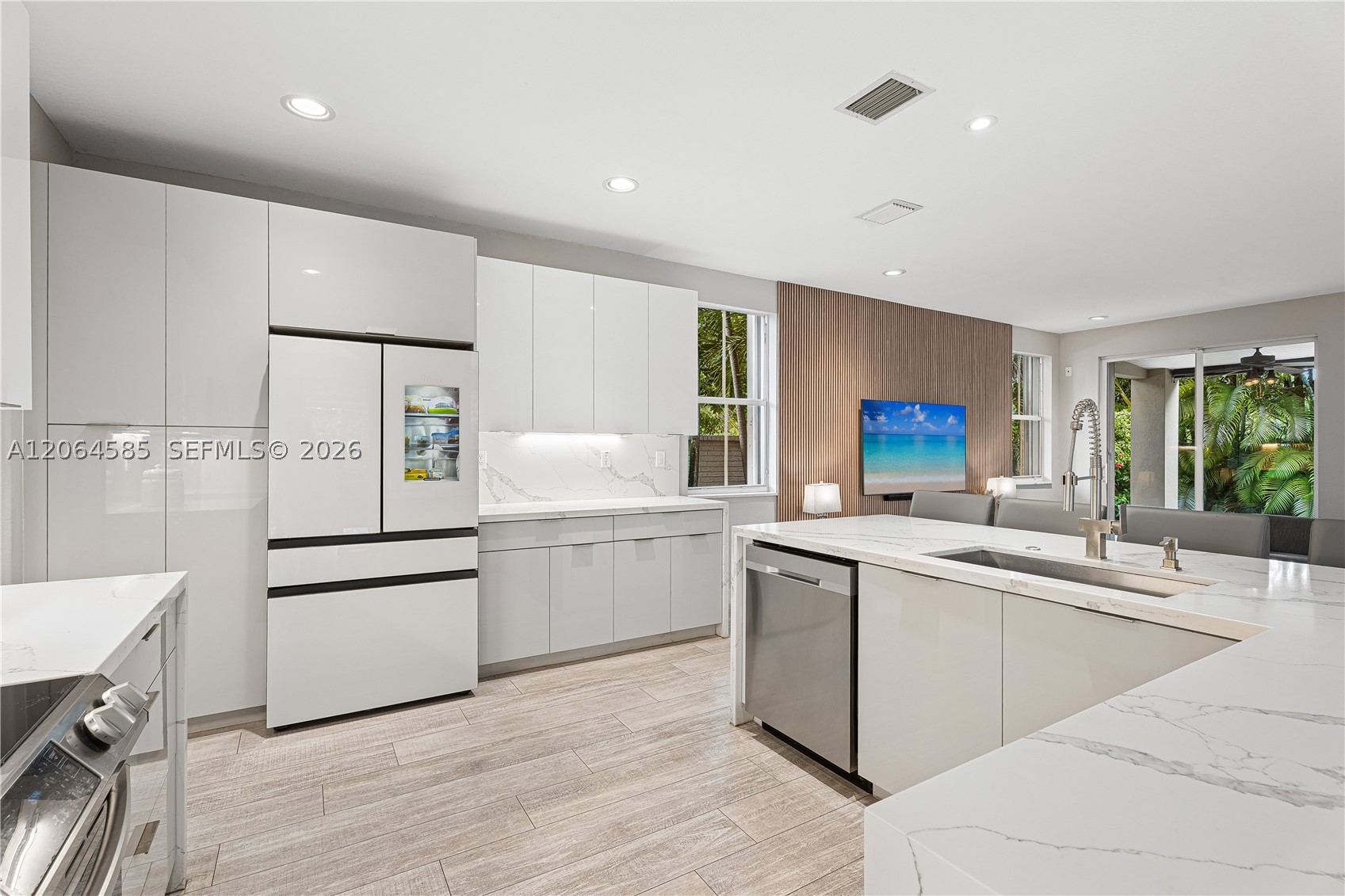 14900 SW 10th St Miami, FL 33194