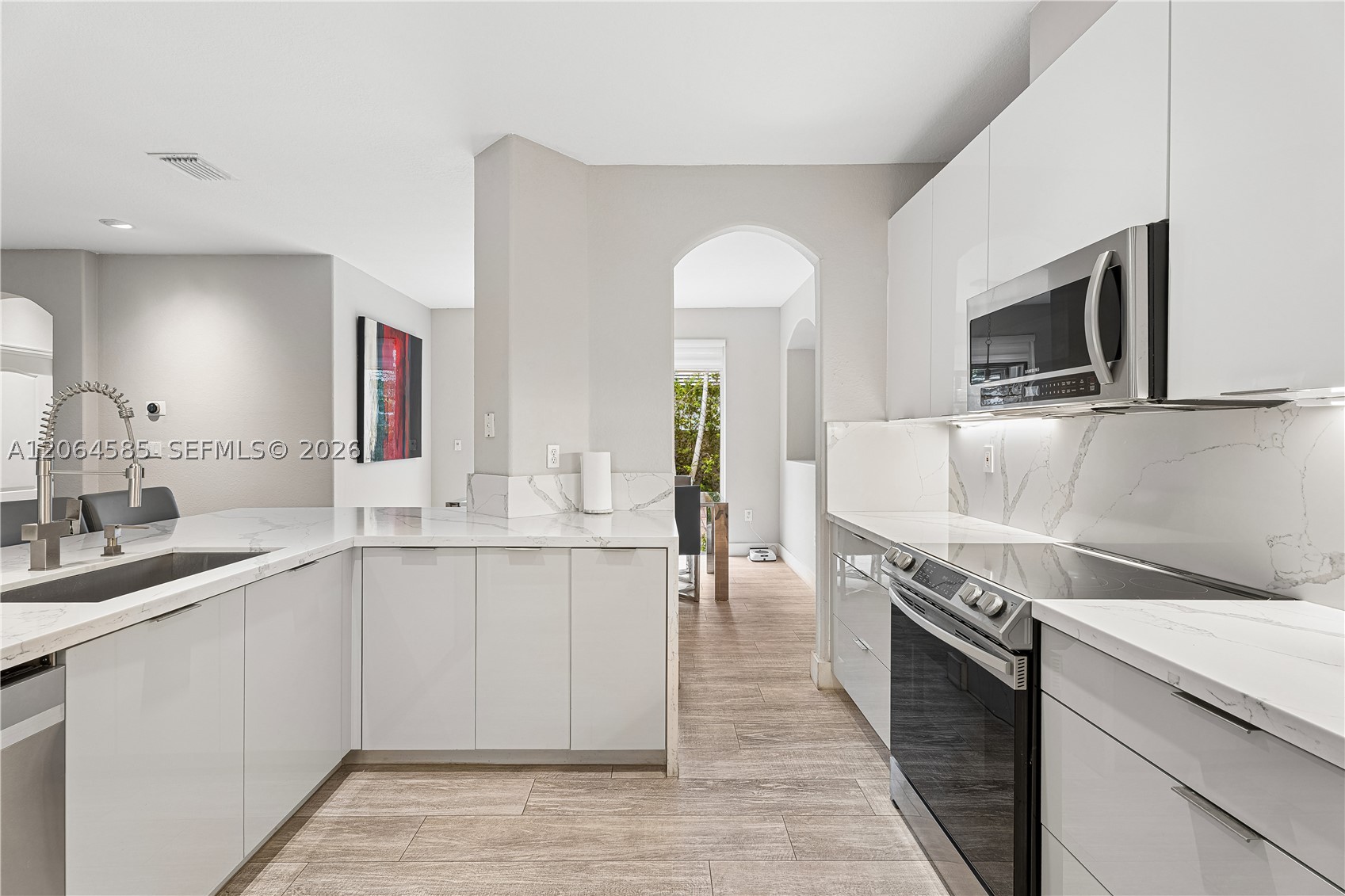 14900 SW 10th St Miami, FL 33194