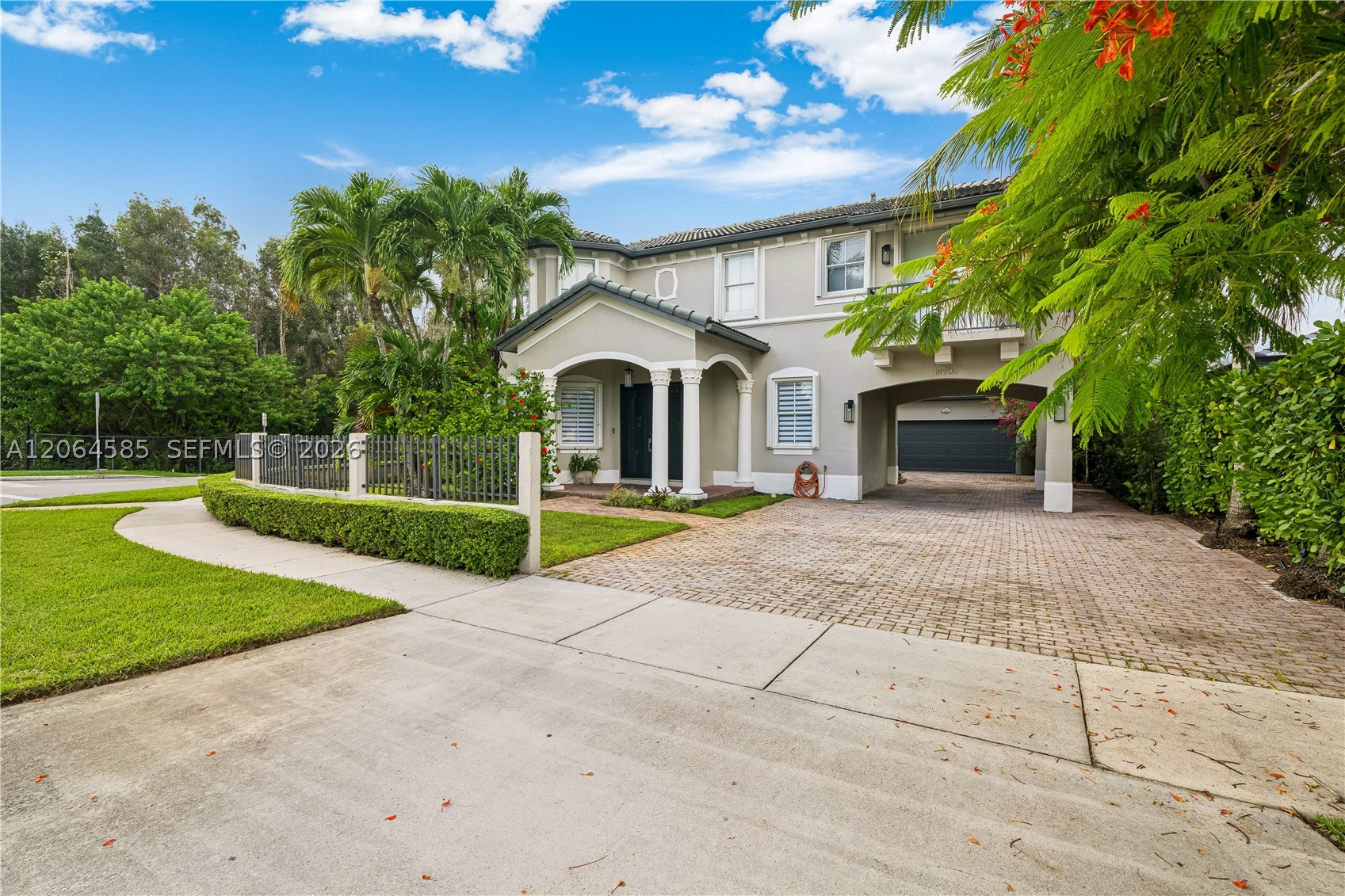 14900 SW 10th St Miami, FL 33194