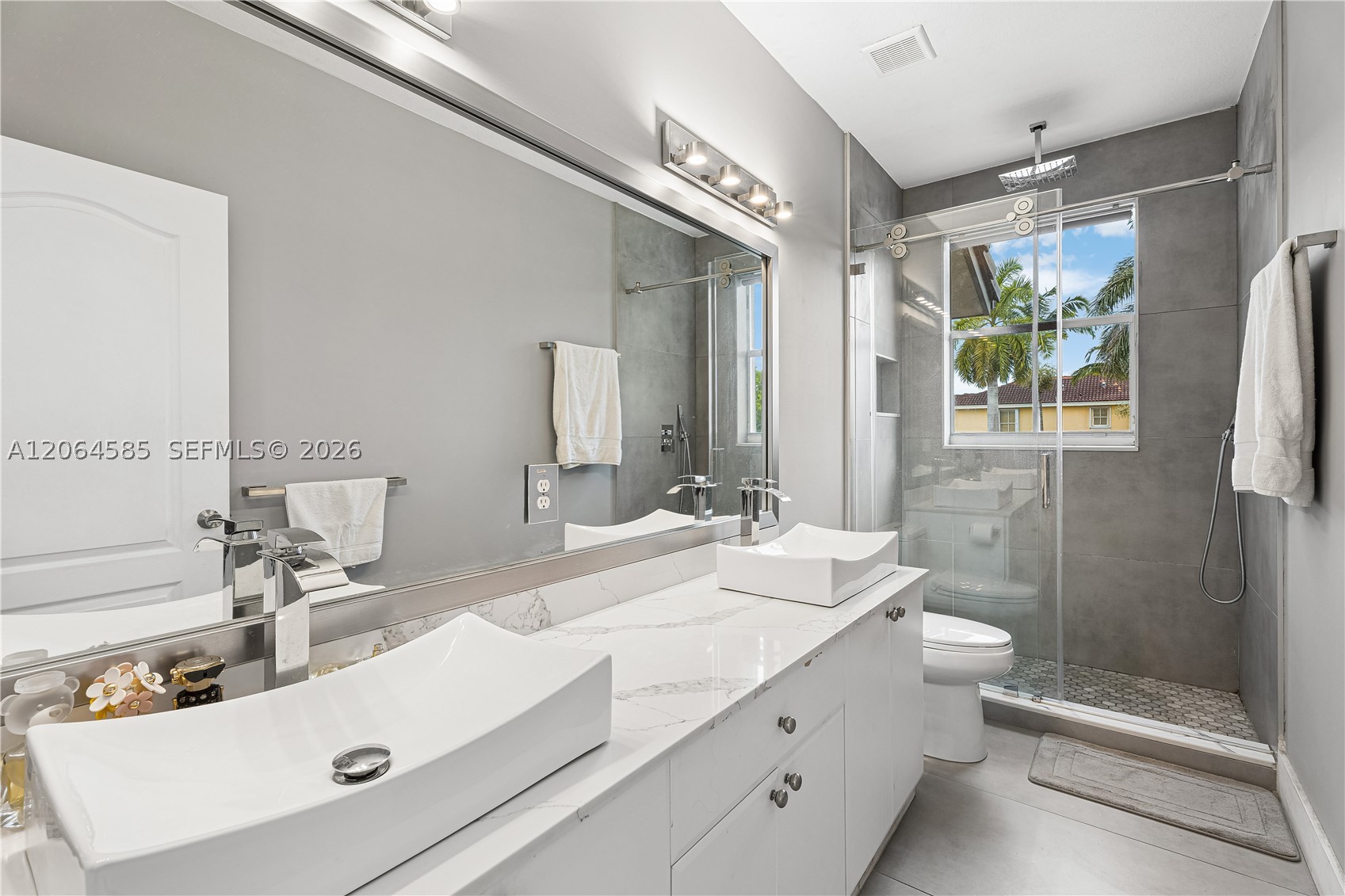 14900 SW 10th St Miami, FL 33194