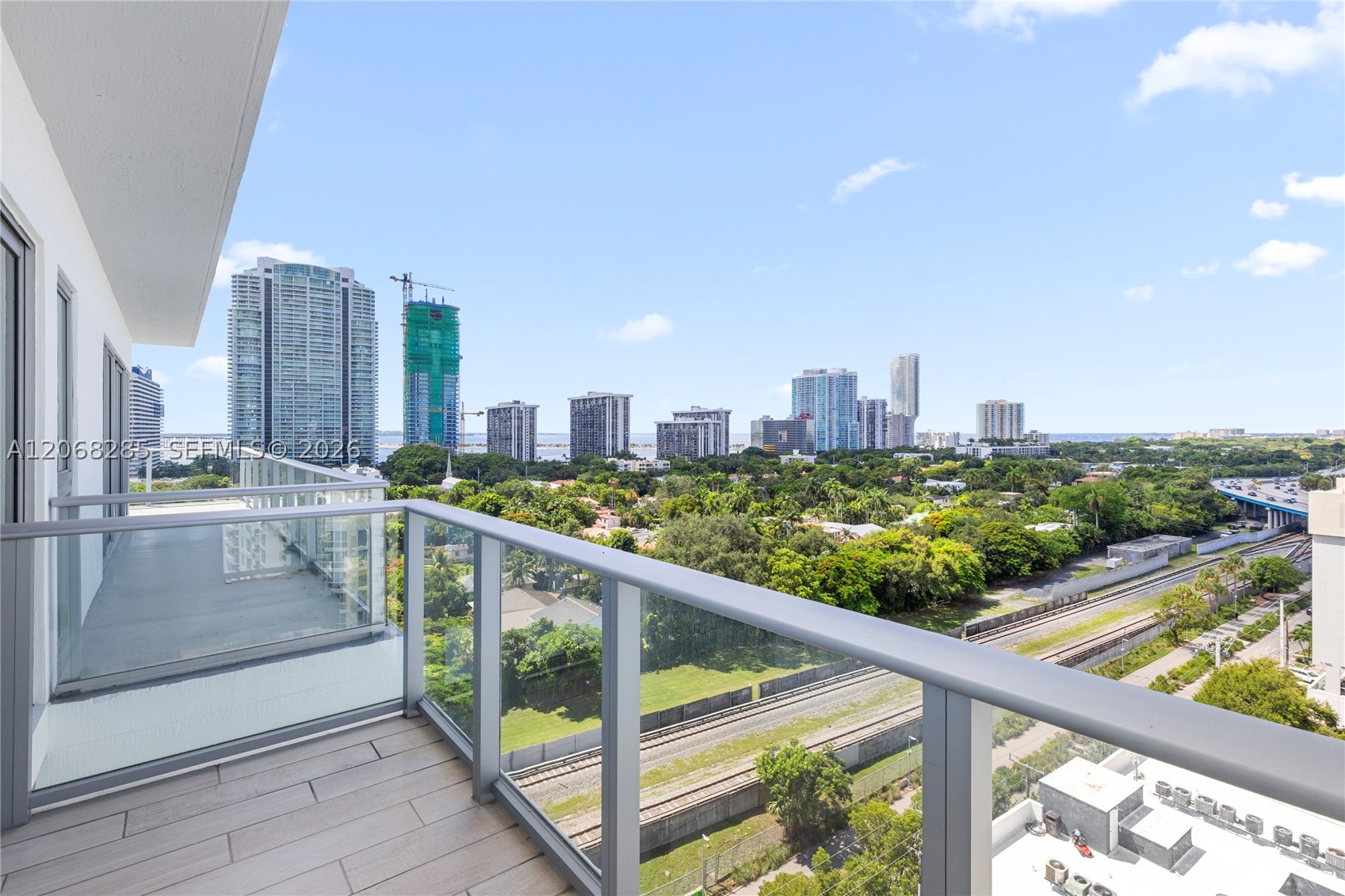 image Le Parc at Brickell25