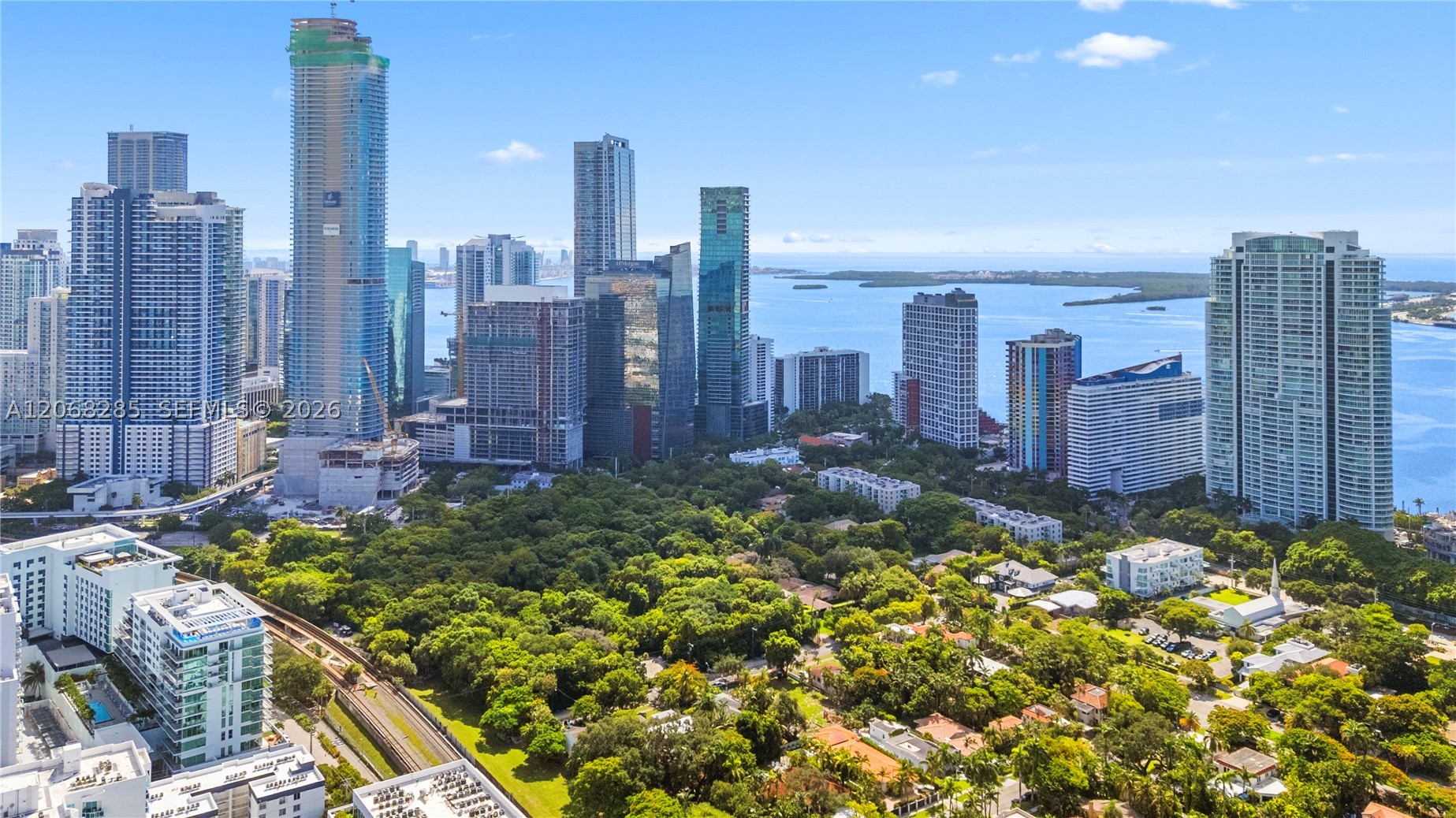 image Le Parc at Brickell36