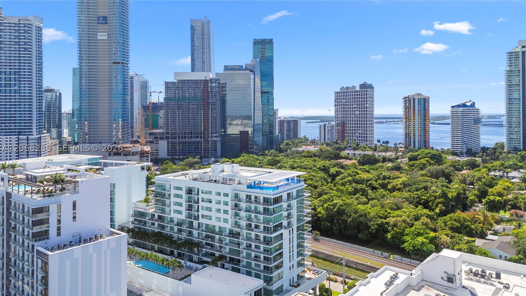 image Le Parc at Brickell41