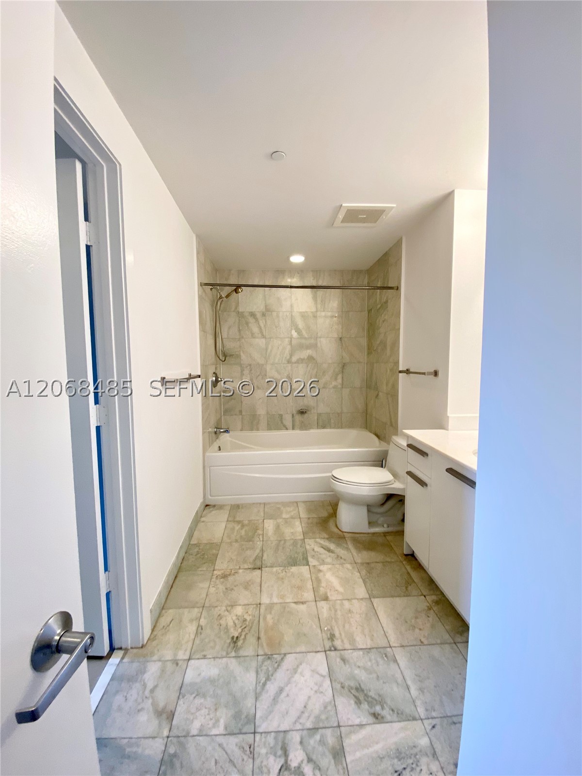 image 1060 Brickell - 106014