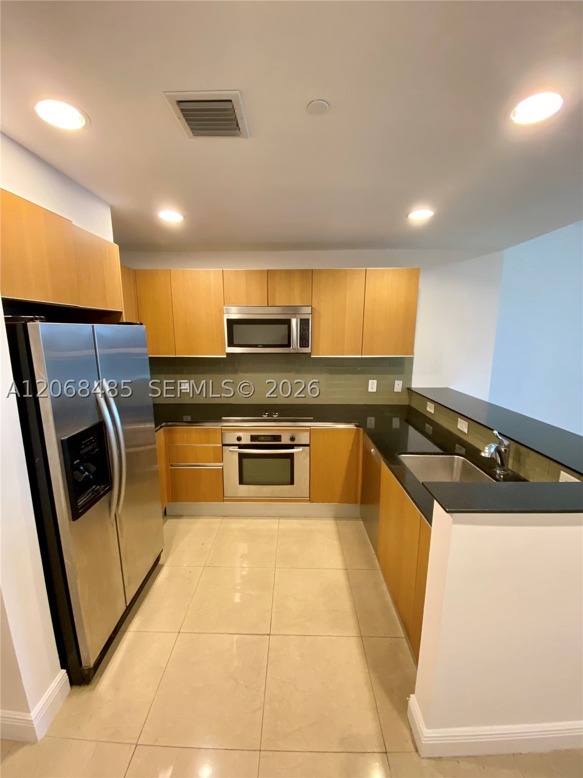 image 1060 Brickell - 10601