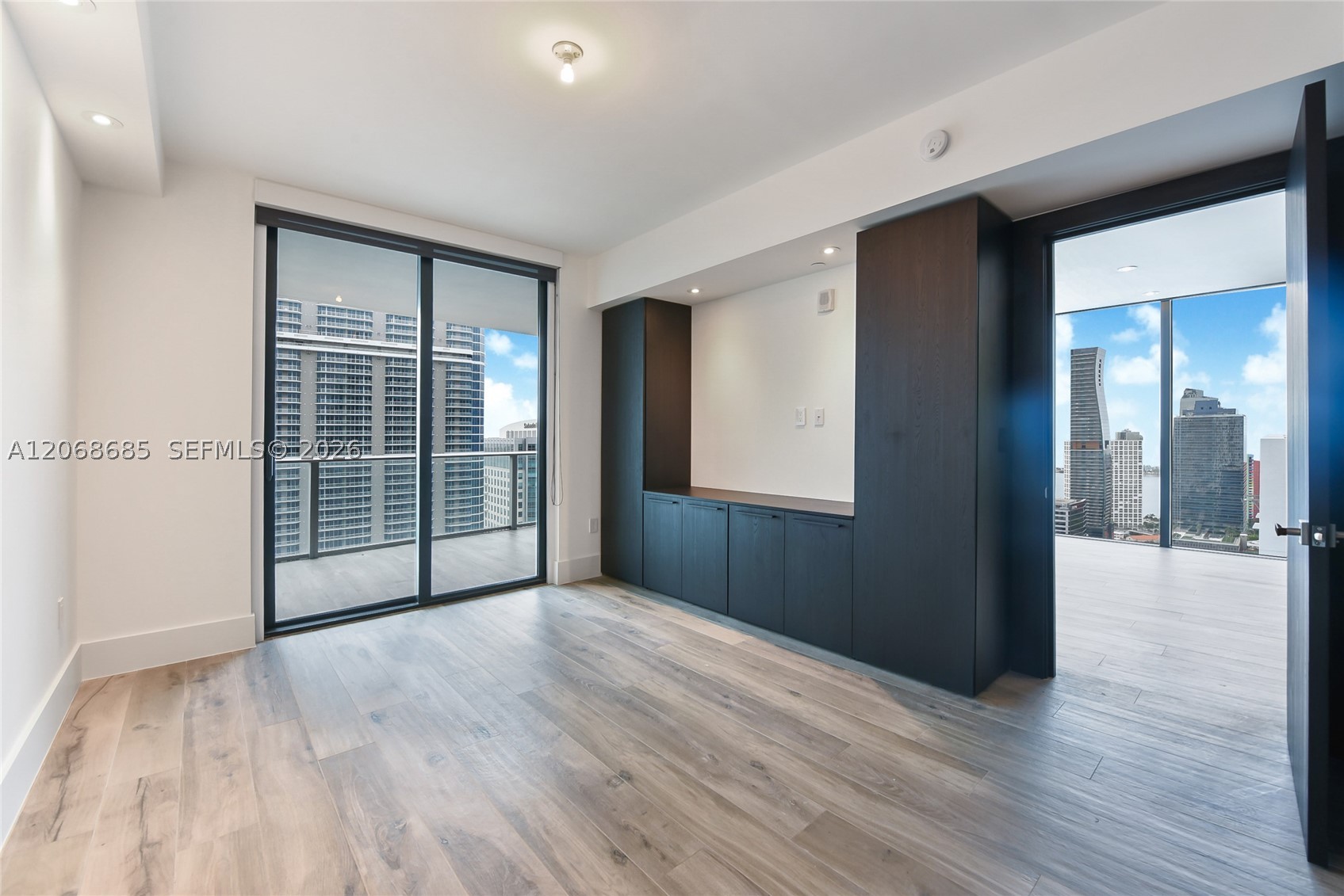 image 1010 Brickell9