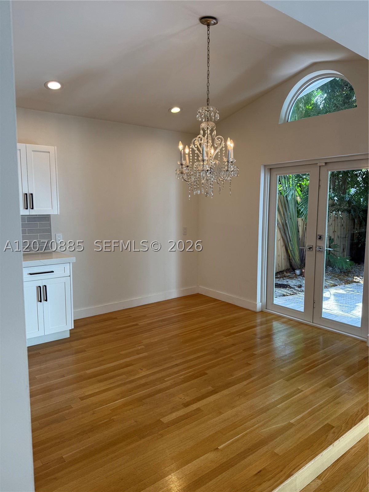 3865 Poinciana Ave Miami, FL 33133