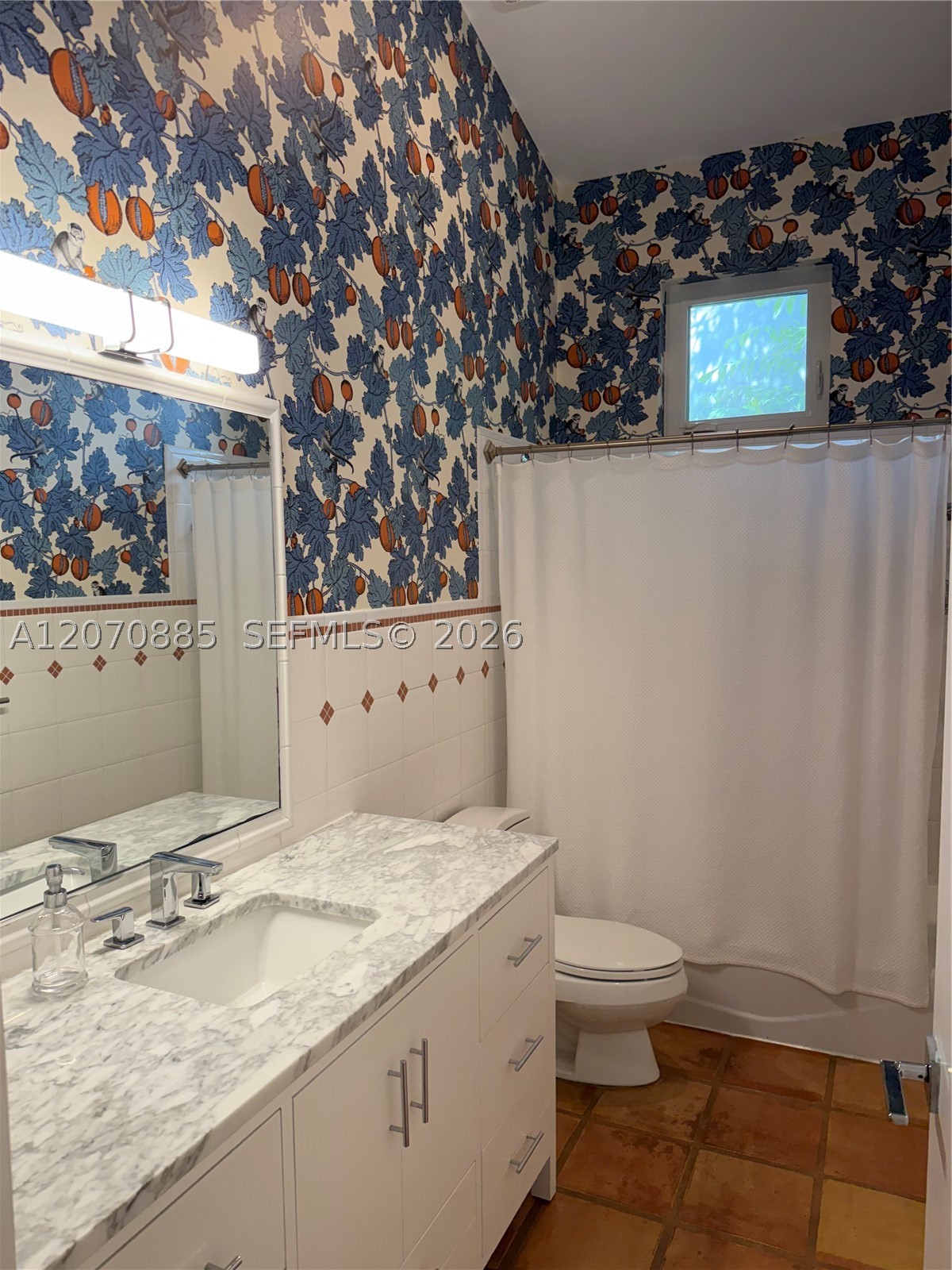 3865 Poinciana Ave Miami, FL 33133