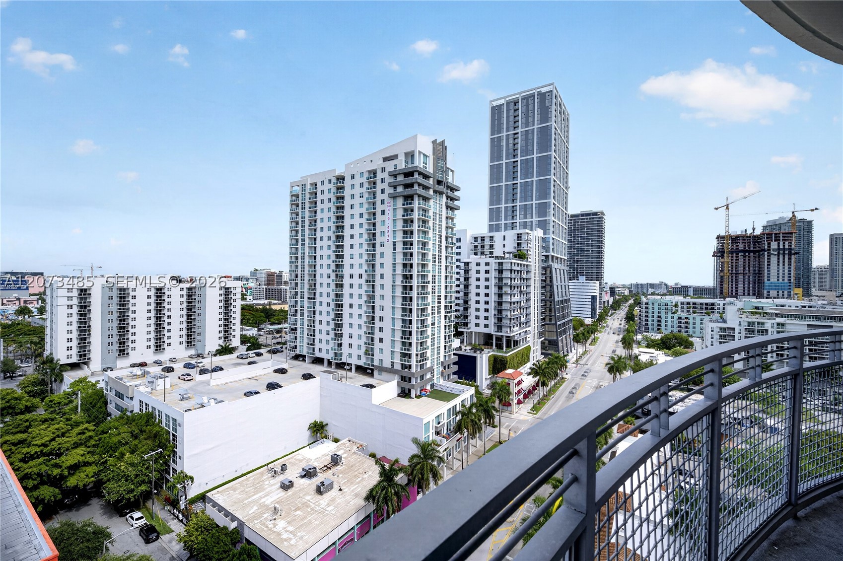 image City 2413