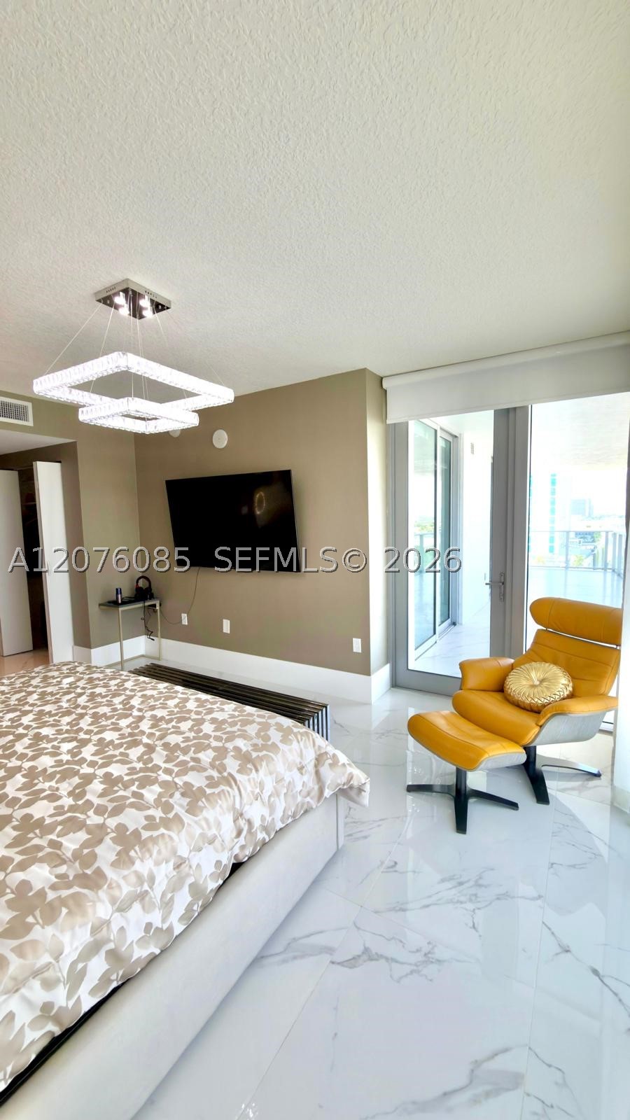 330 Sunny Isles Blvd #5-1001 Sunny Isles Beach, FL 33160