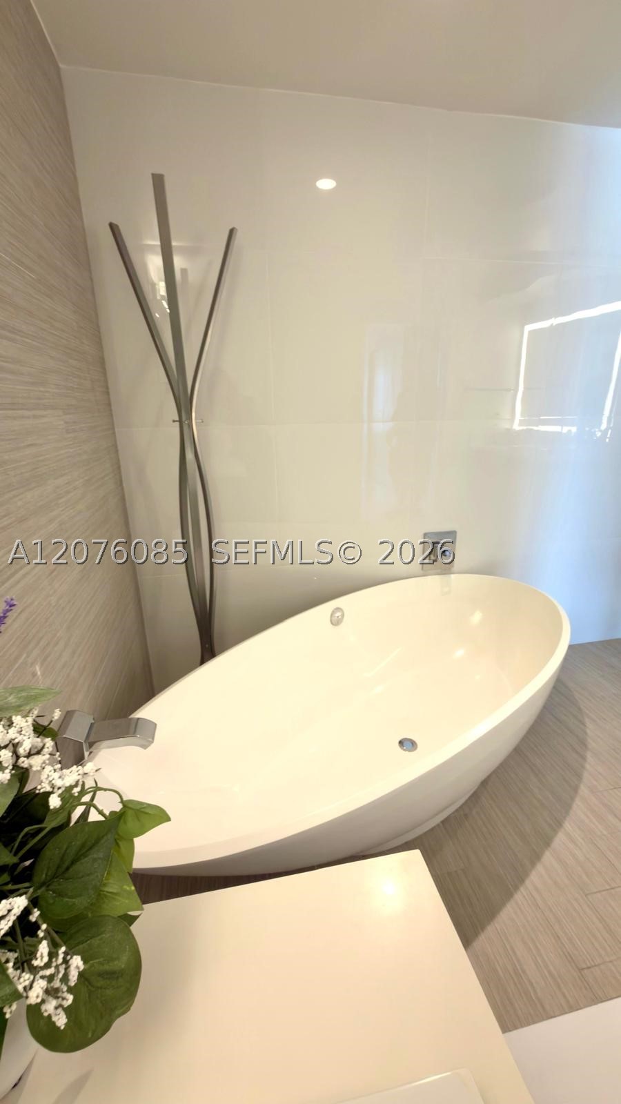 330 Sunny Isles Blvd #5-1001 Sunny Isles Beach, FL 33160