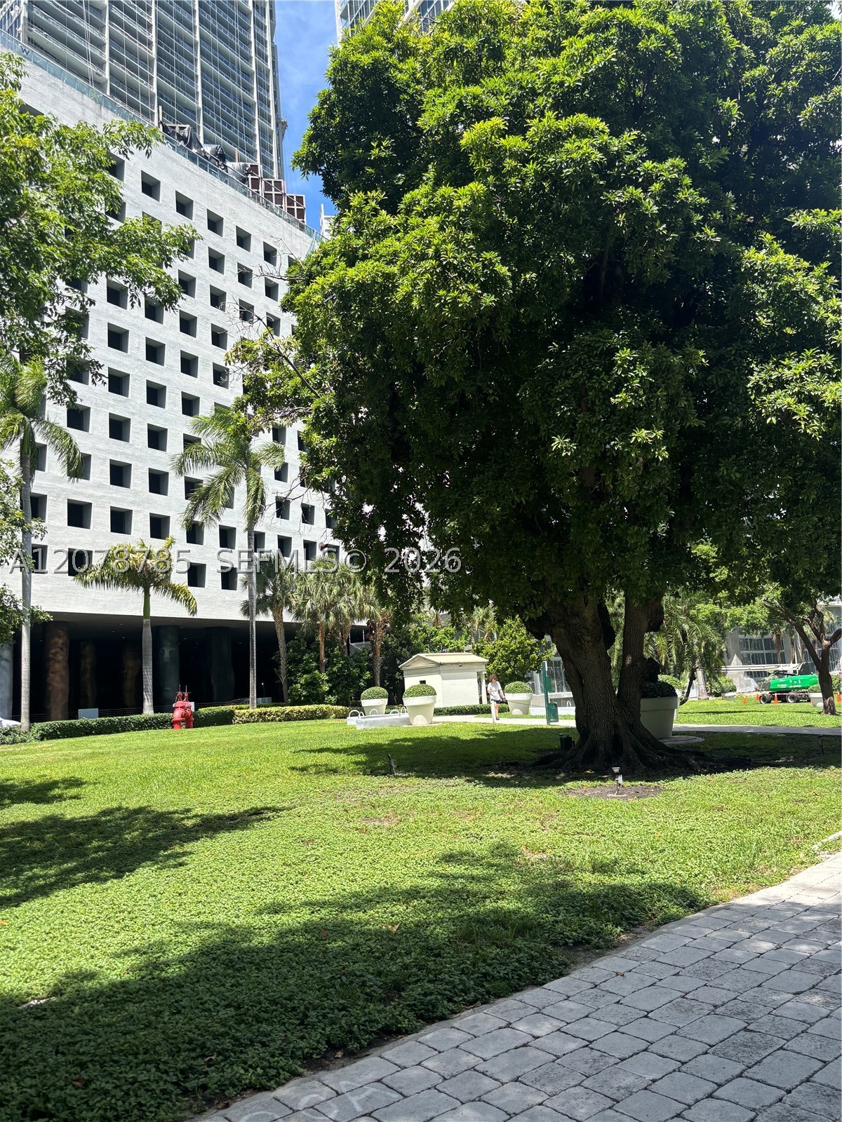 image Icon Brickell I19