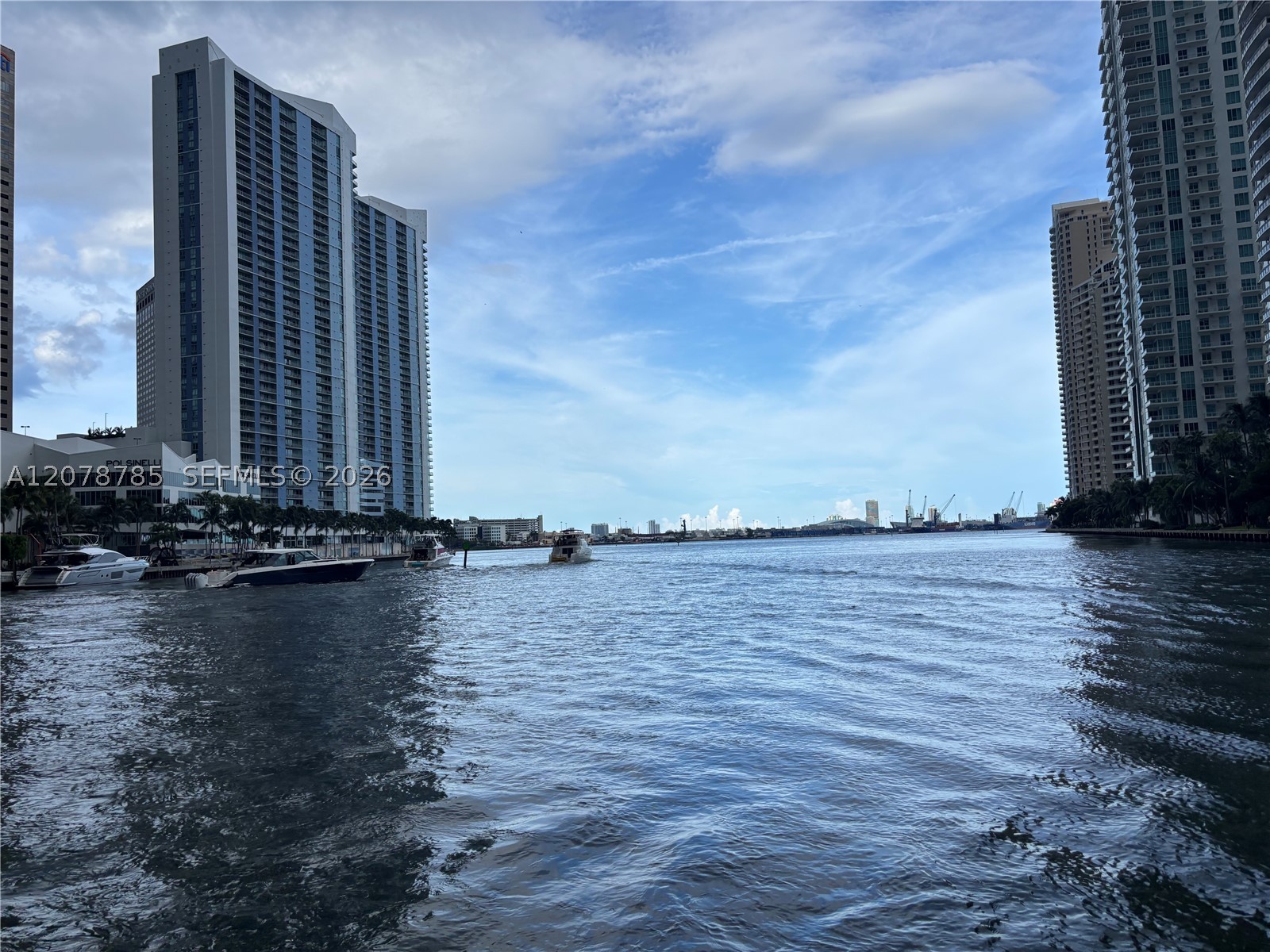 image Icon Brickell I22