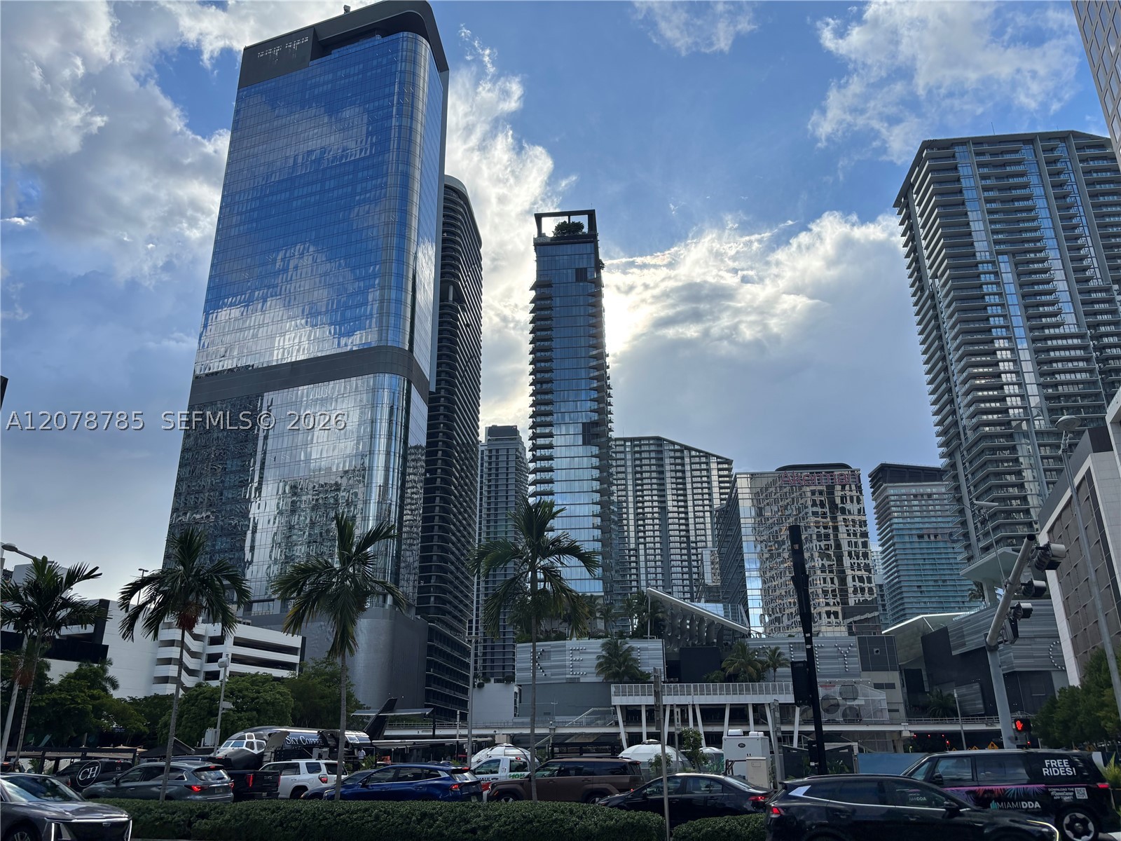 image Icon Brickell I25