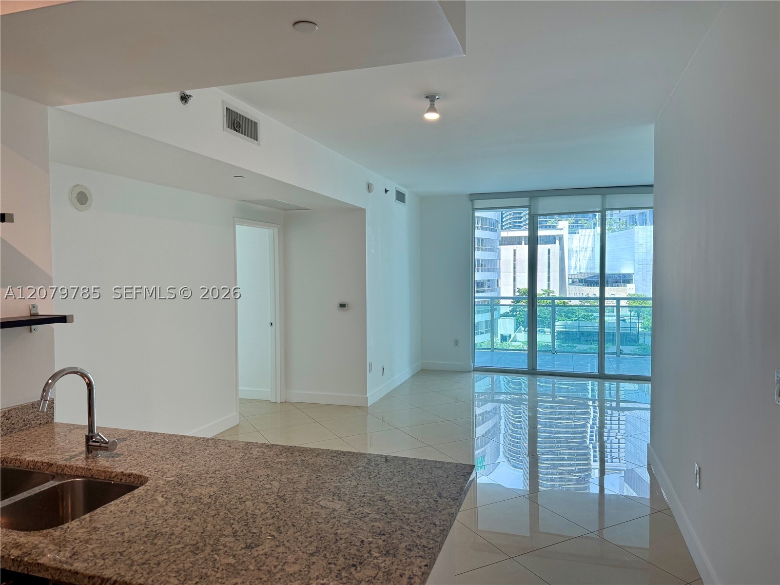 950 Brickell Bay Dr #601