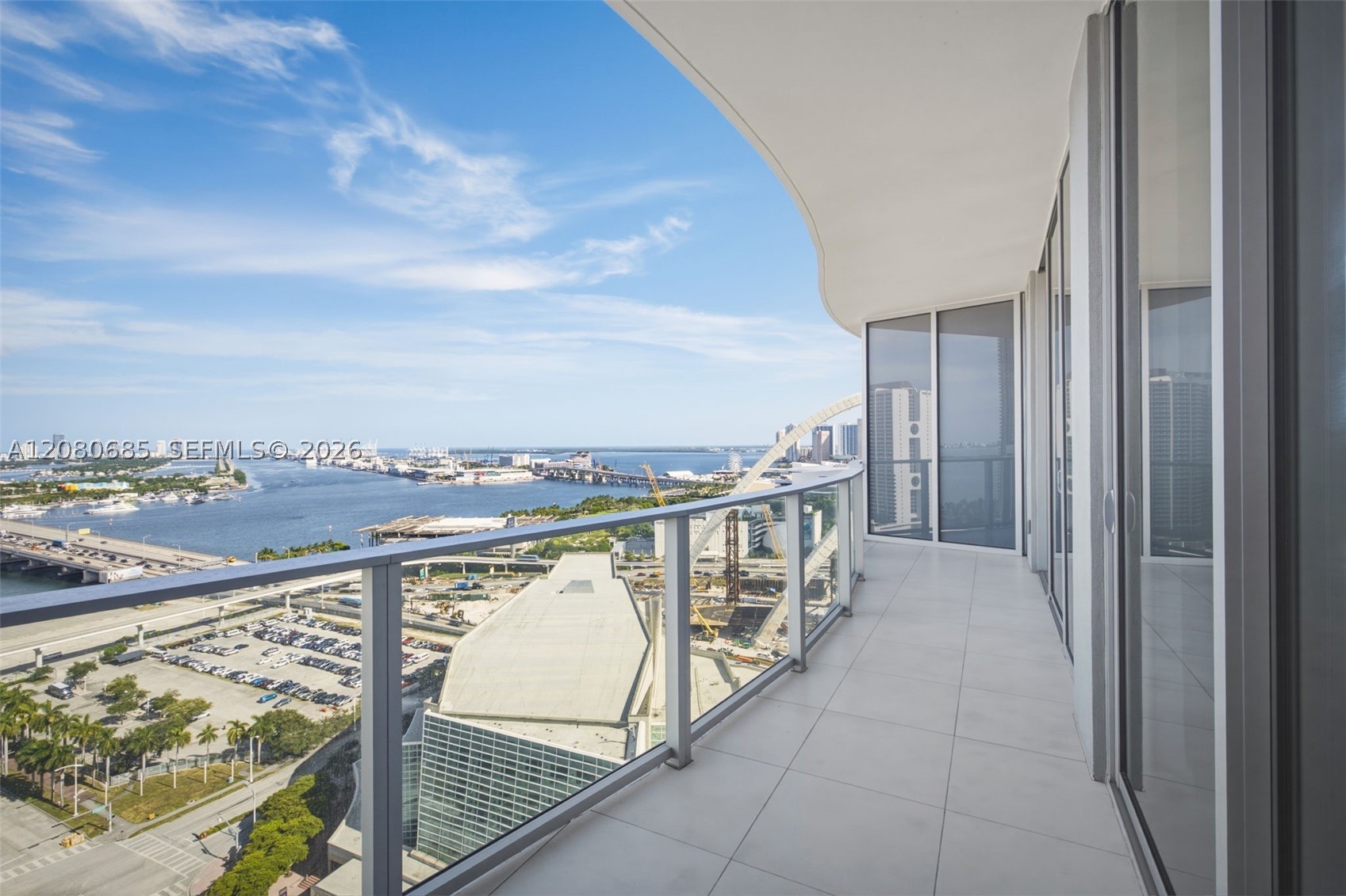 1400 Biscayne Blvd #2304 Miami, FL 33132