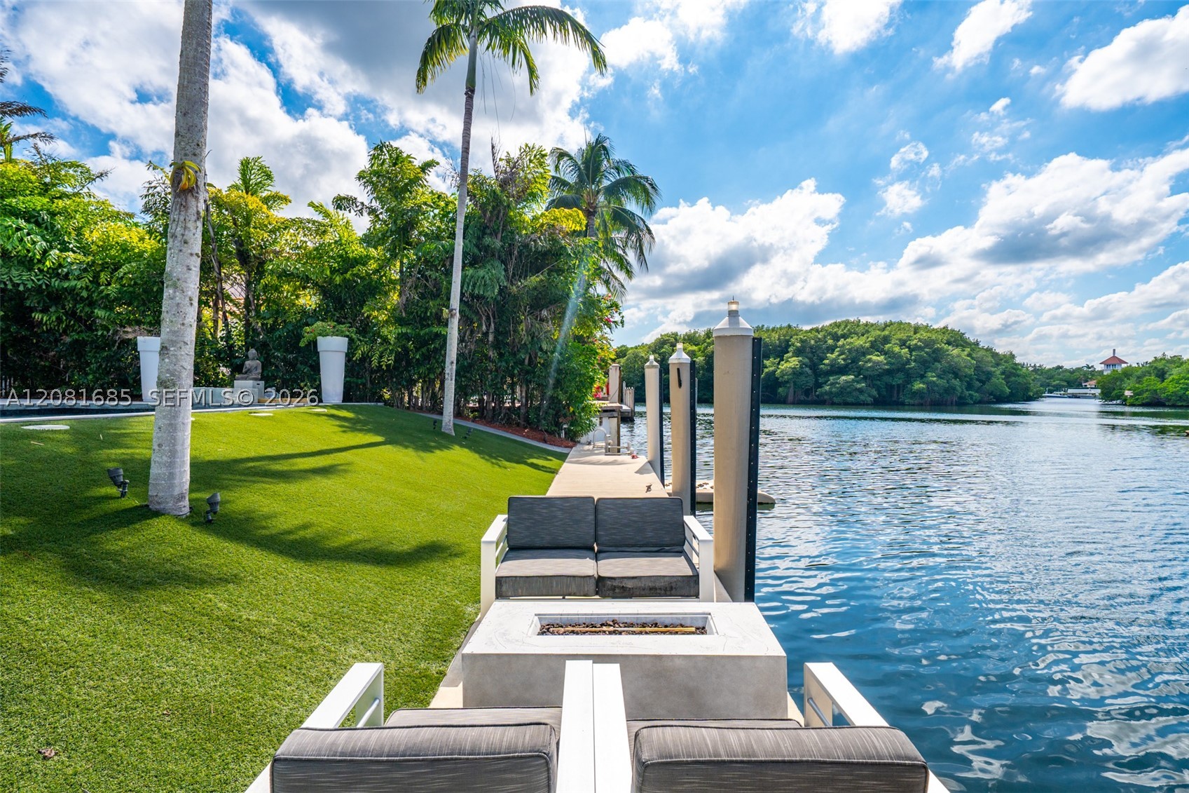 6944 Sunrise Ter Coral Gables, FL 33133