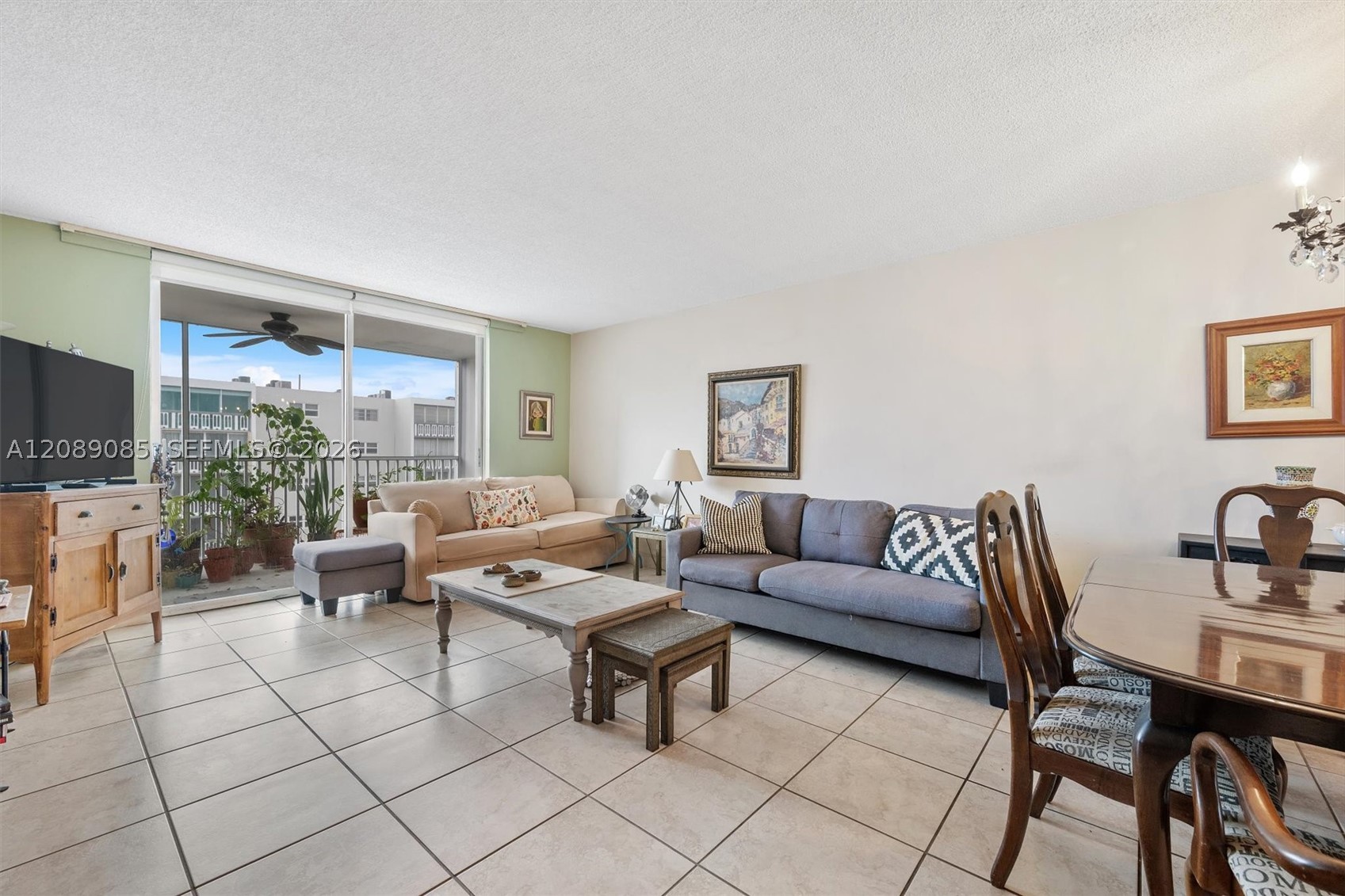 500 NE 12th Ave #601