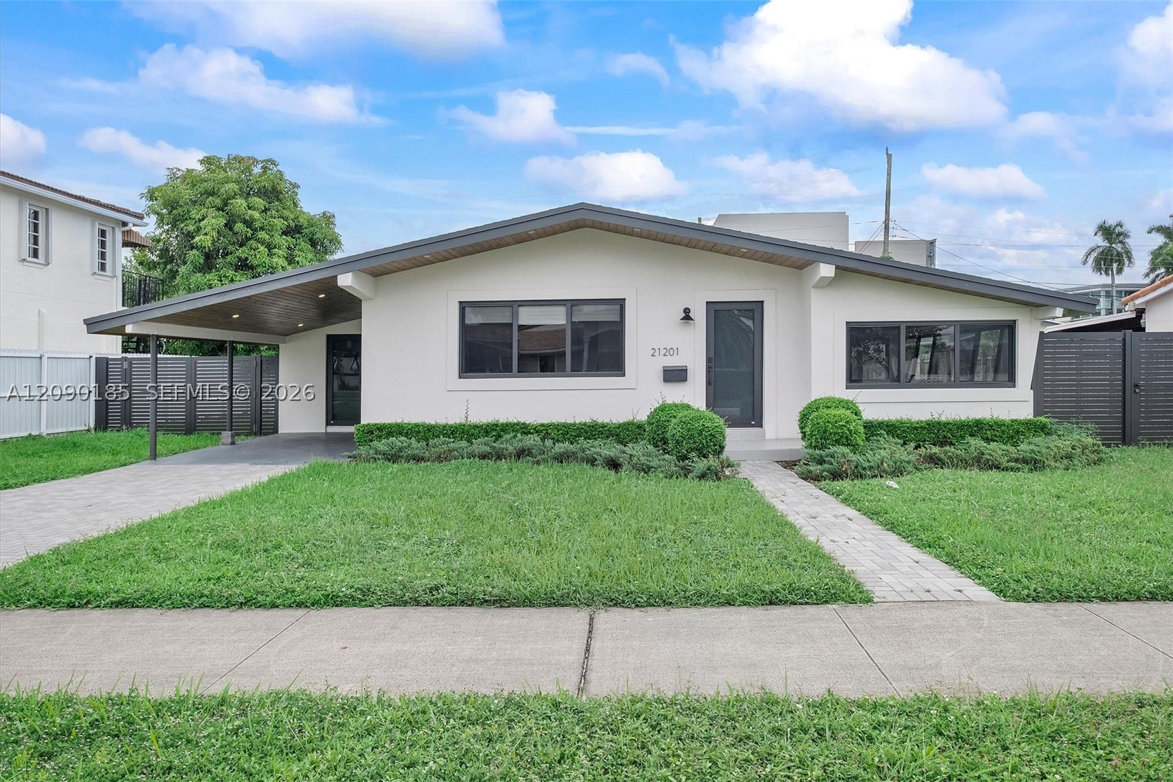 21201 NE 25th Ct Aventura, FL 33180