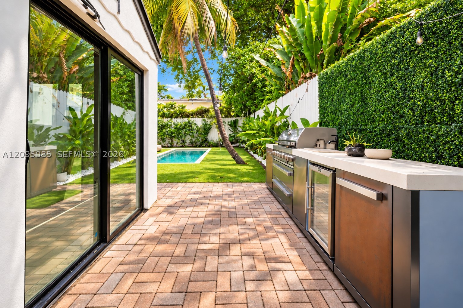 467 NE 55th Ter Miami, FL 33137