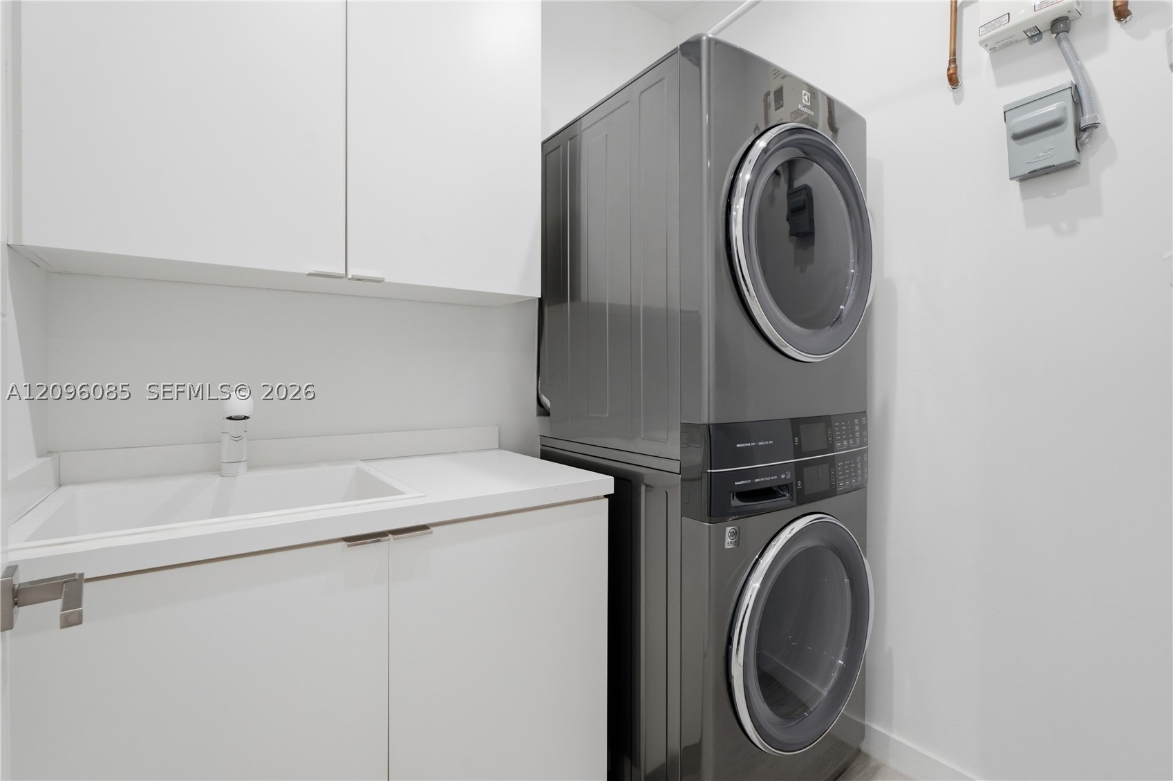 2922 Jackson Ave #2922 Miami, FL 33133
