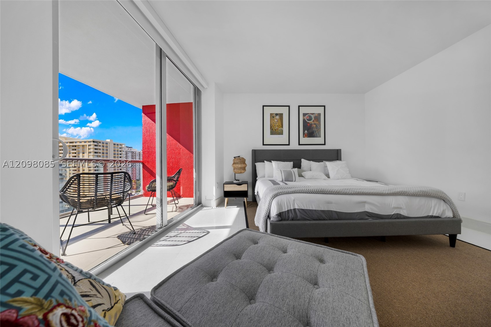 image Beachwalk Condominium18
