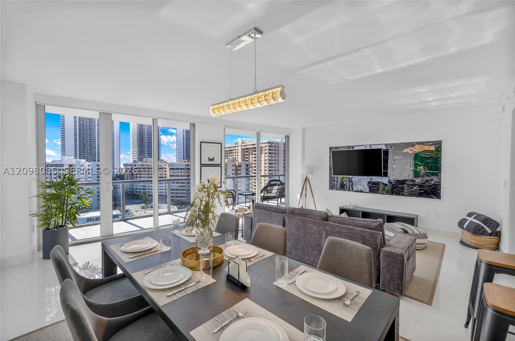 image Beachwalk Condominium1