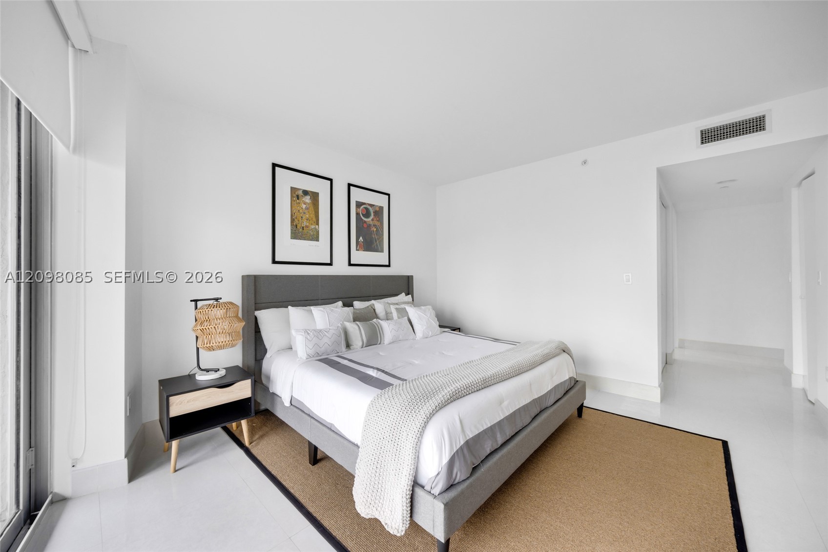 image Beachwalk Condominium19