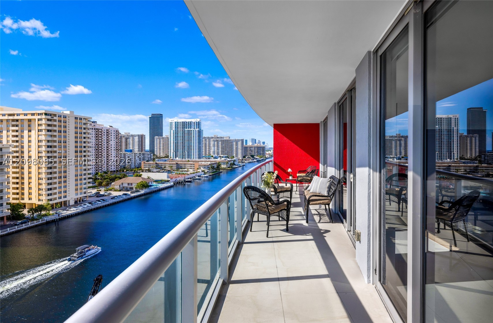 image Beachwalk Condominium23