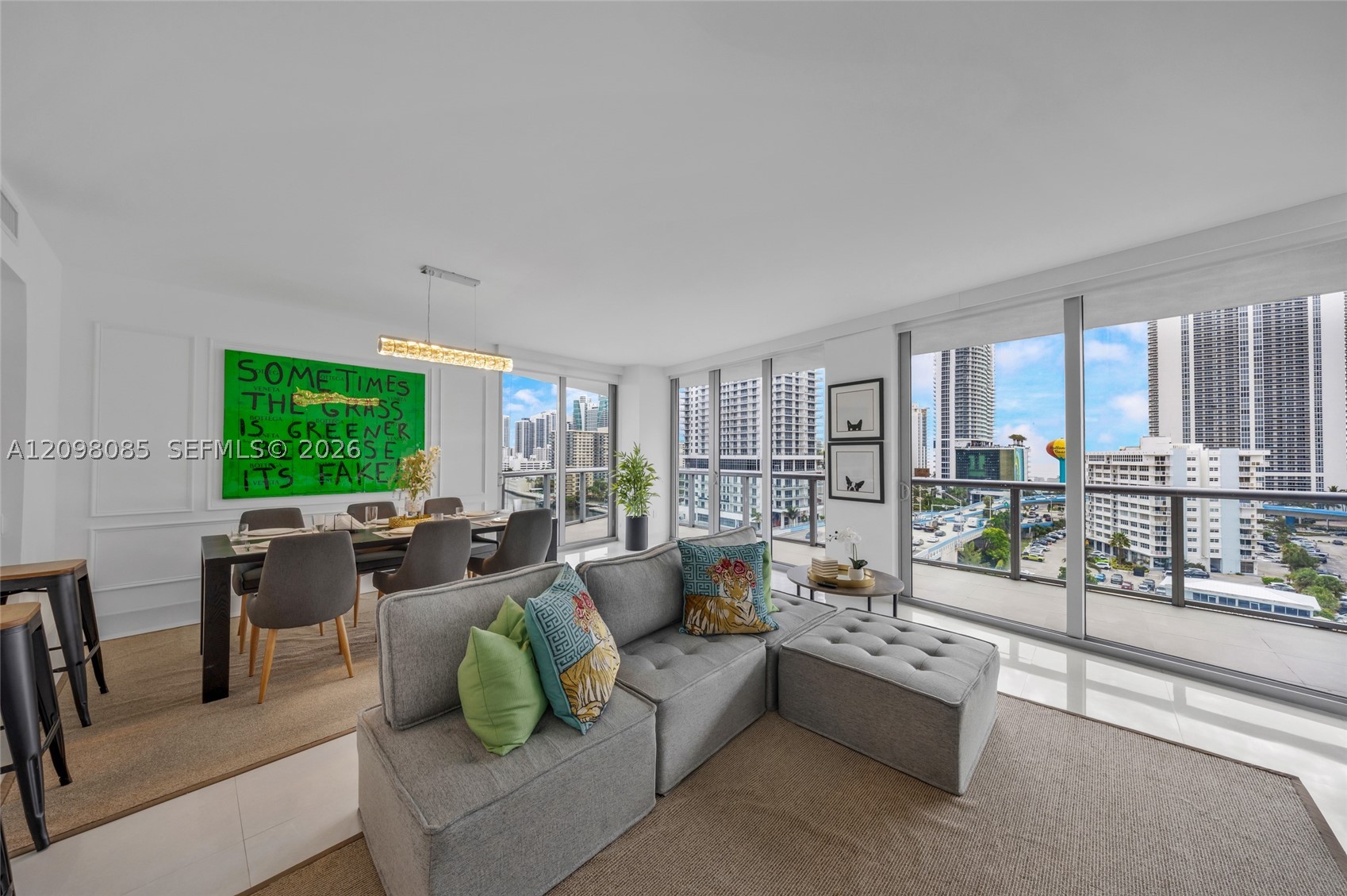 image Beachwalk Condominium25