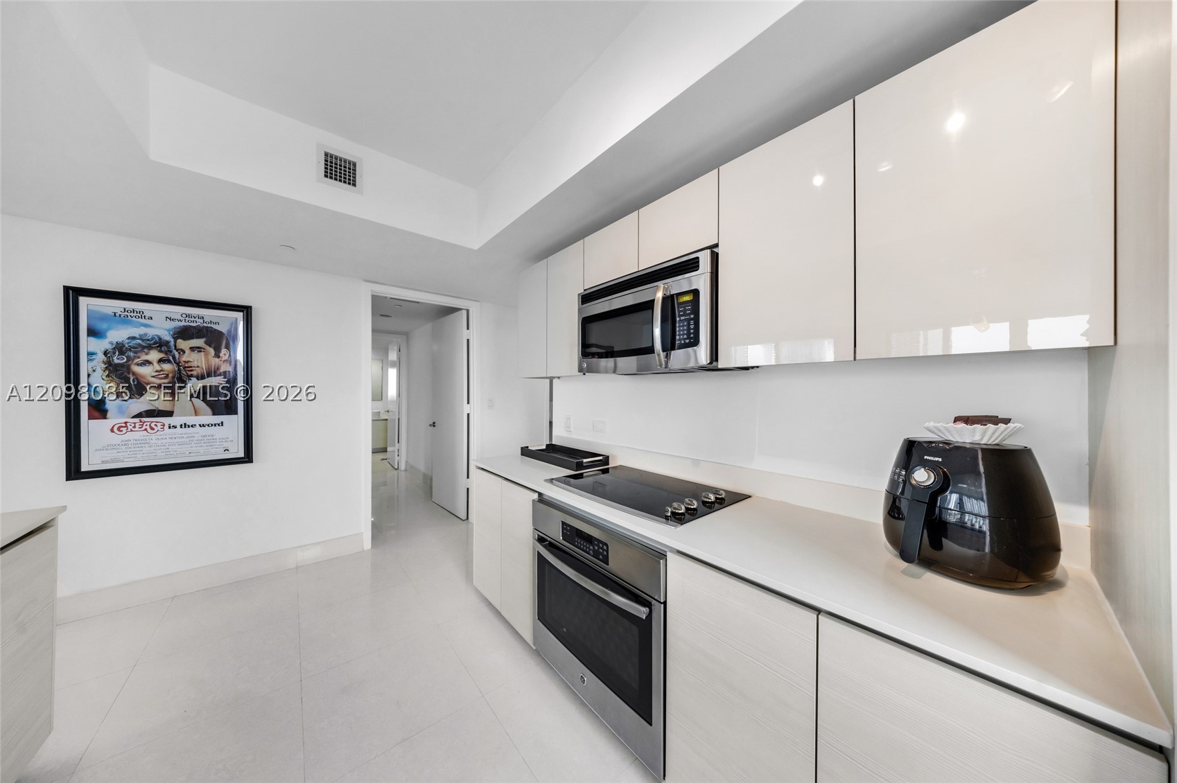 image Beachwalk Condominium29