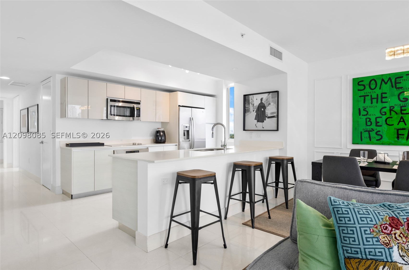 image Beachwalk Condominium36