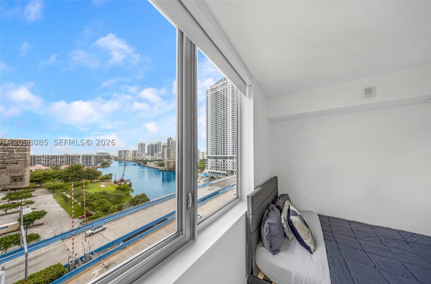 image Beachwalk Condominium39