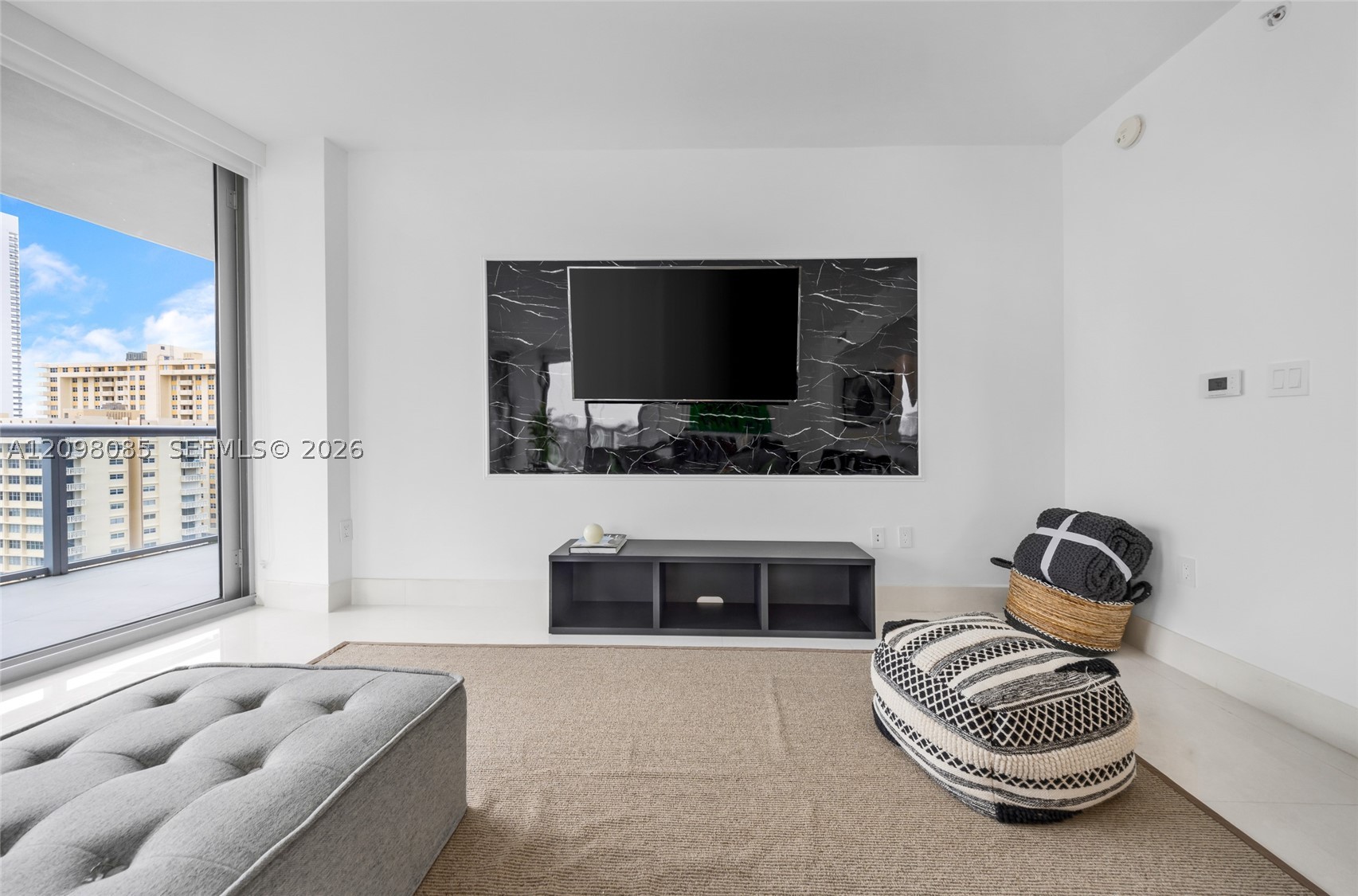 image Beachwalk Condominium45