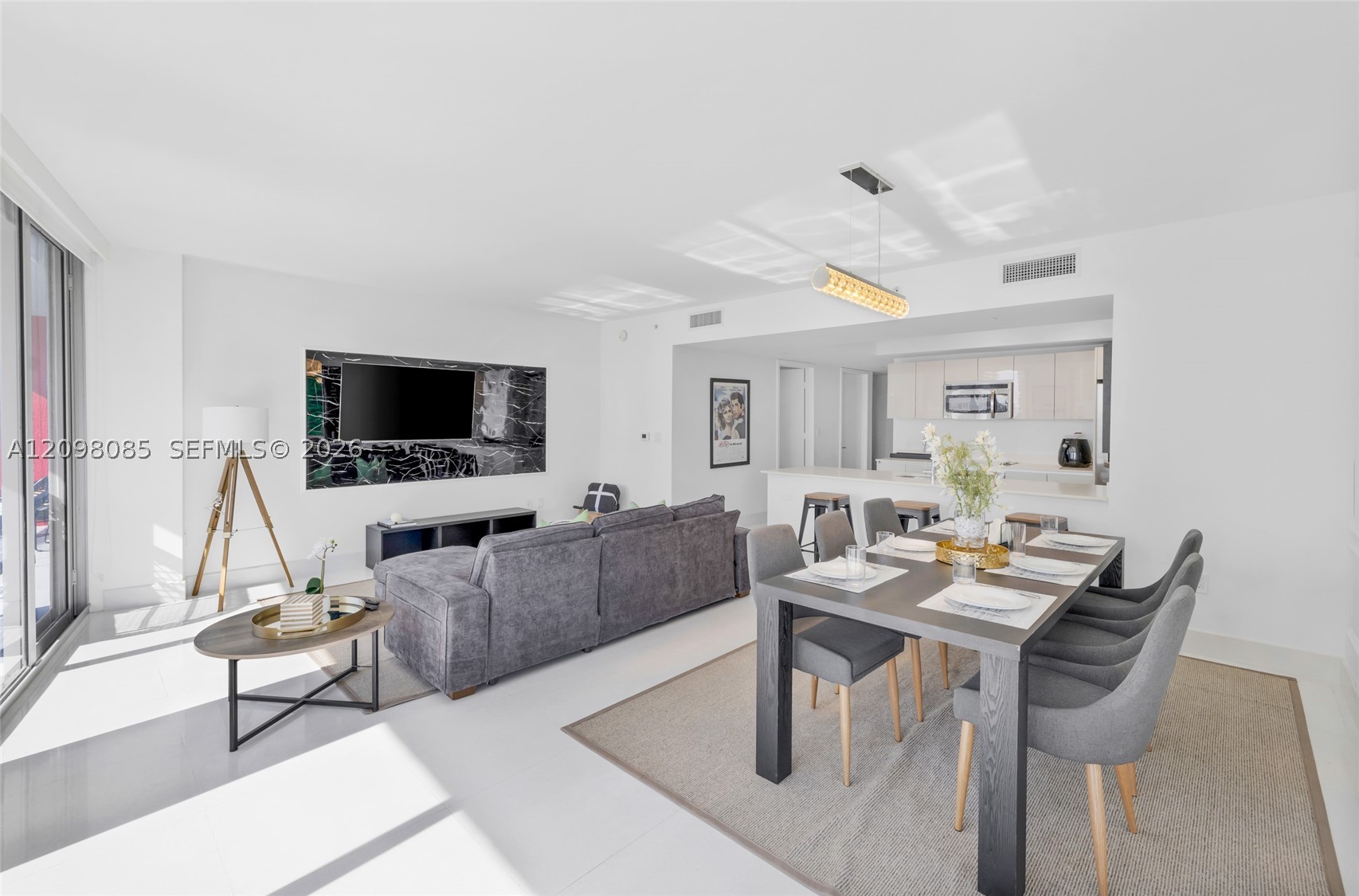 image Beachwalk Condominium8