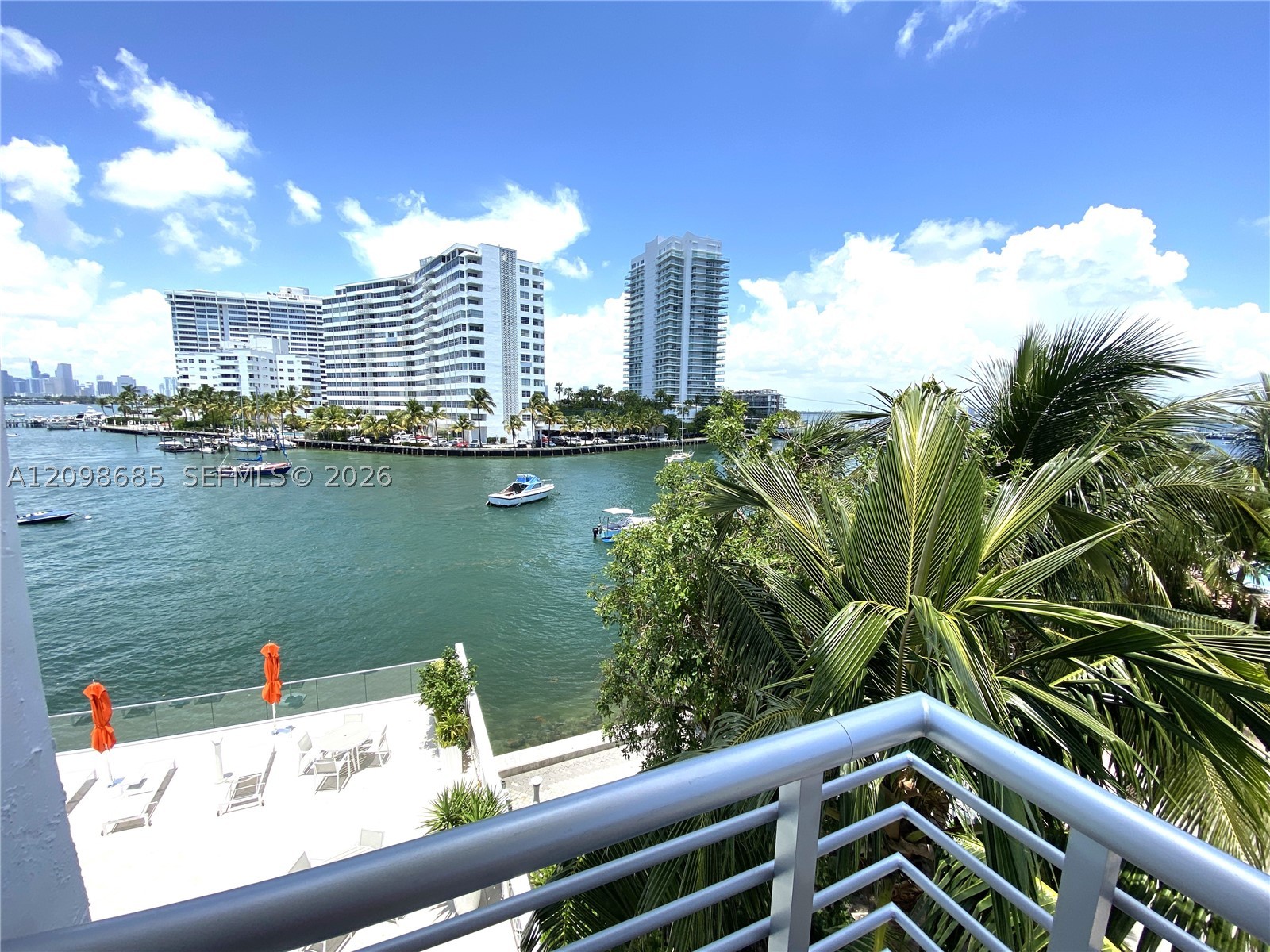 1450 Lincoln Rd #401