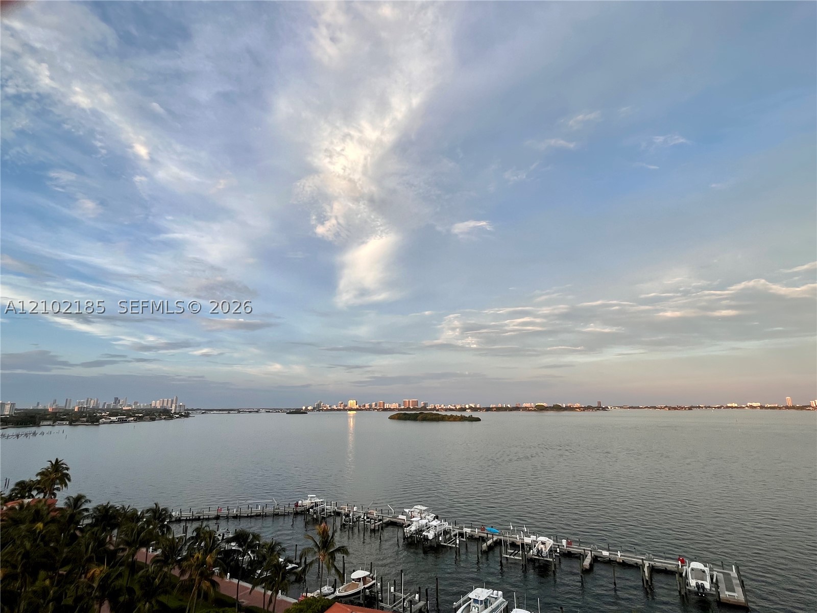 4000 NE Towerside Ter #1101