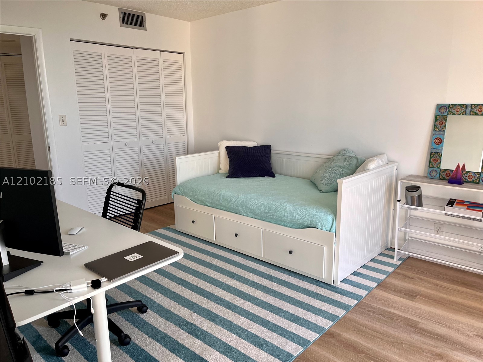 4000 NE Towerside Ter #1101 Miami, FL 33138