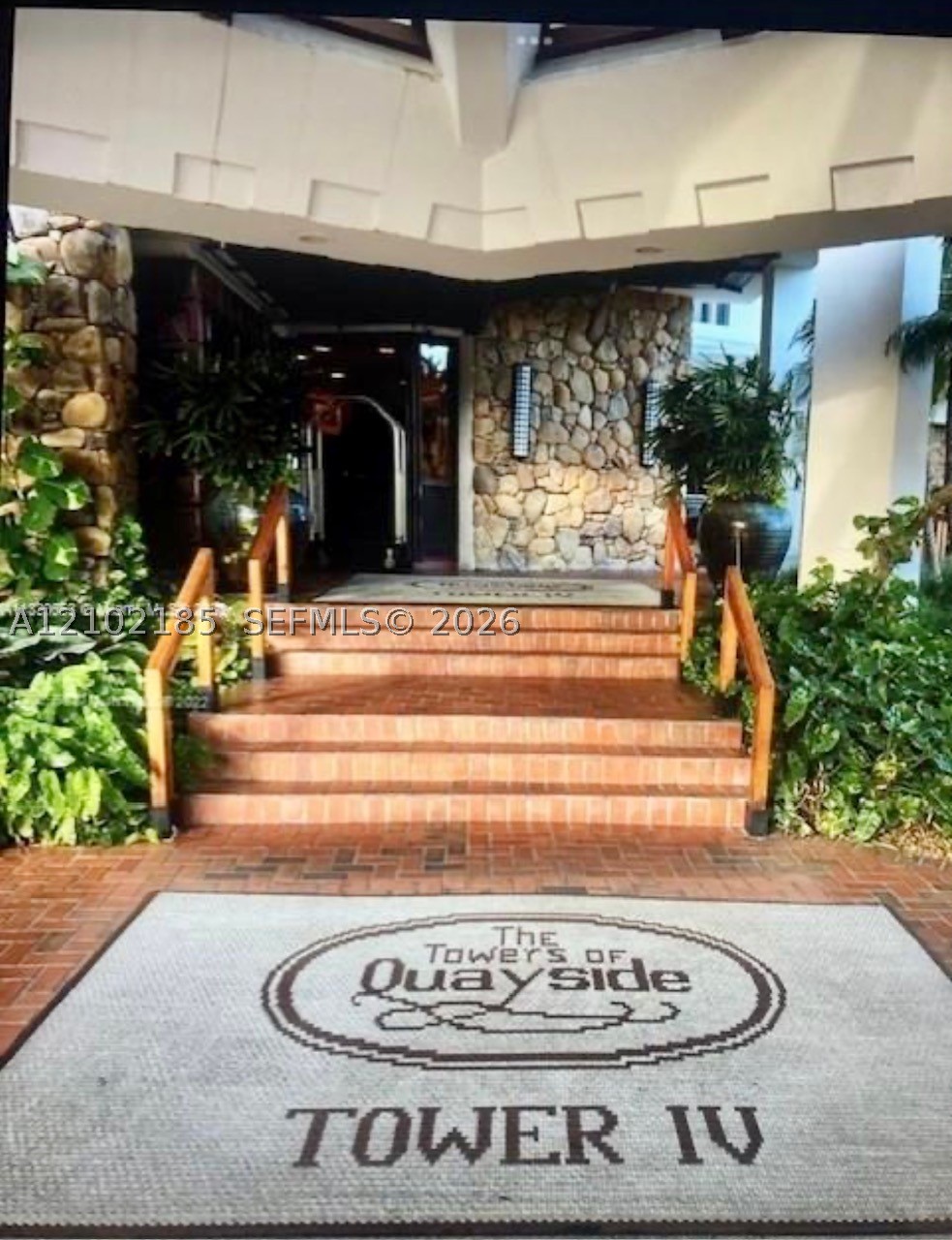4000 NE Towerside Ter #1101 Miami, FL 33138
