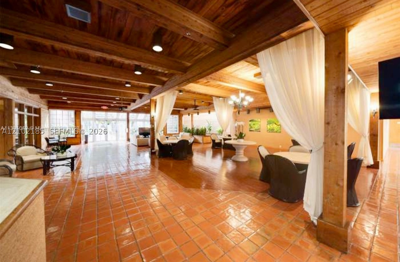 4000 NE Towerside Ter #1101 Miami, FL 33138
