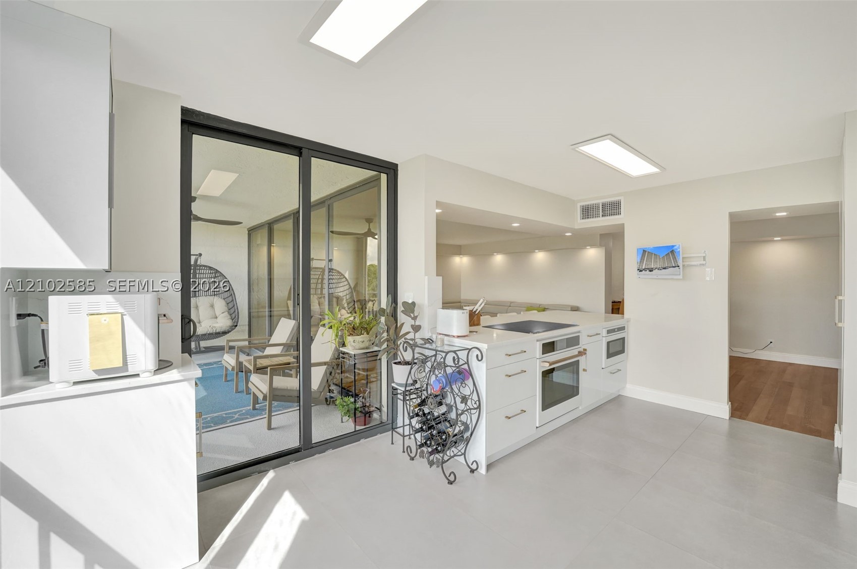 1901 N Ocean Blvd #3B Fort Lauderdale, FL 33305