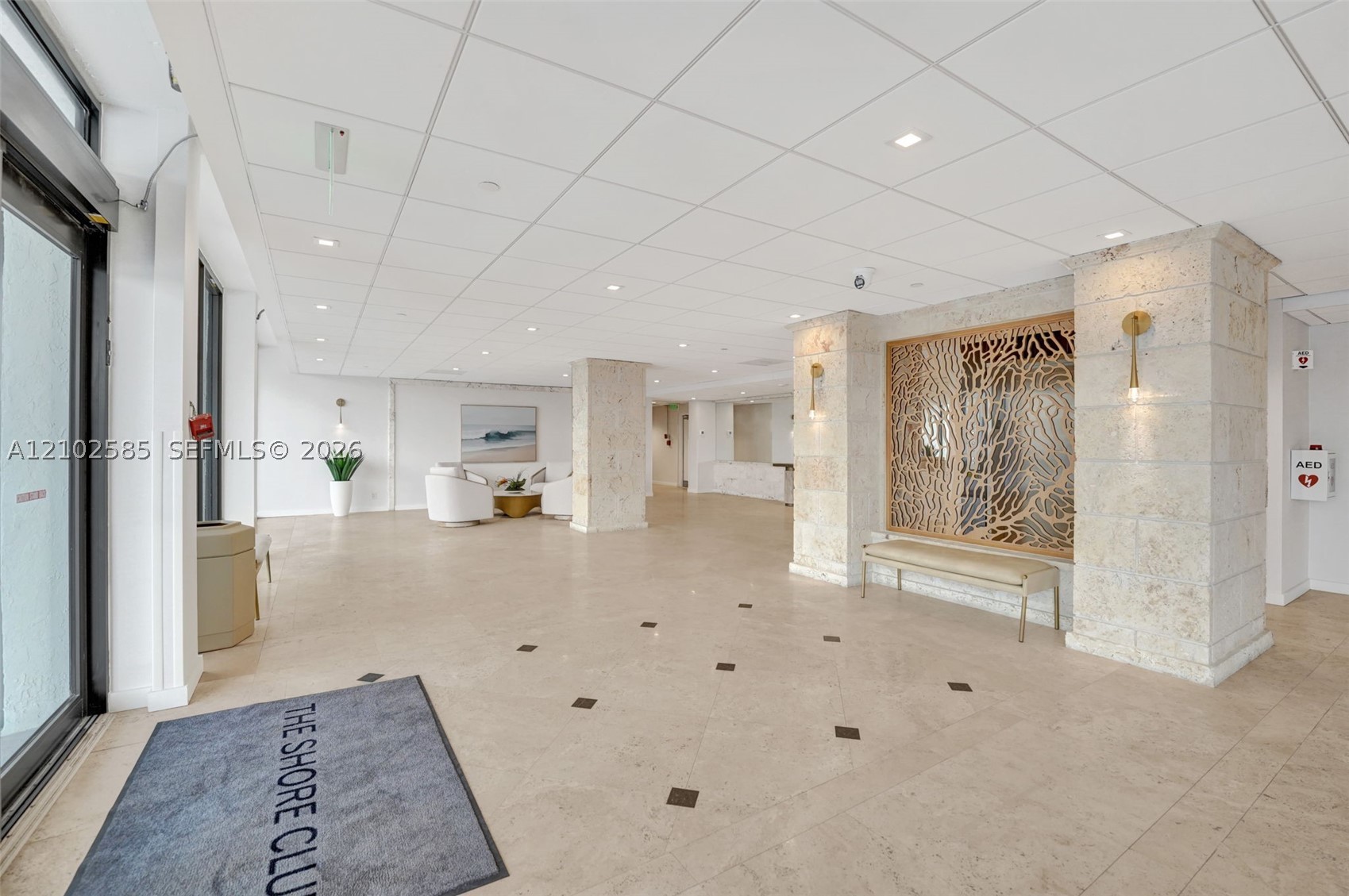 1901 N Ocean Blvd #3B Fort Lauderdale, FL 33305