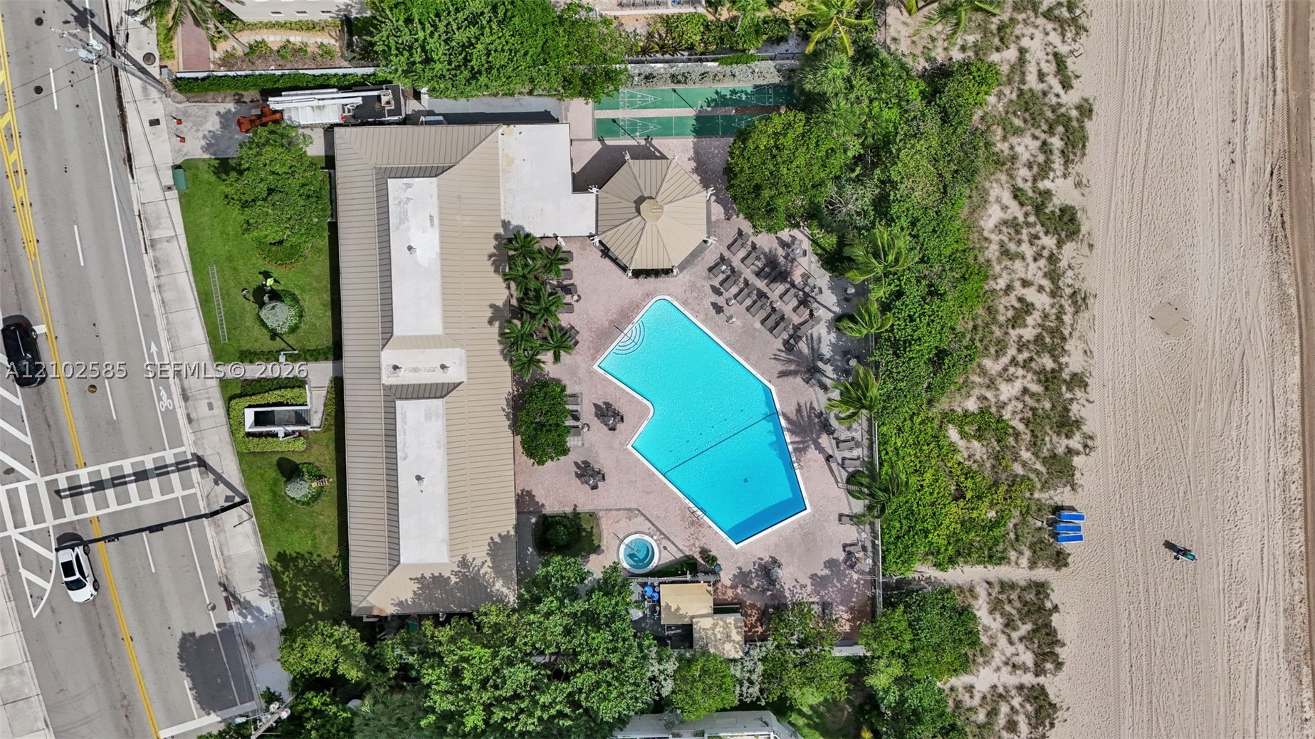 1901 N Ocean Blvd #3B Fort Lauderdale, FL 33305