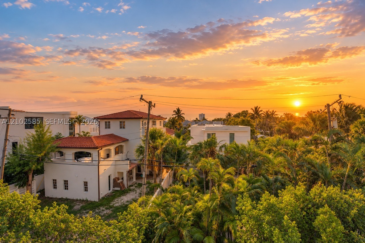 1901 N Ocean Blvd #3B Fort Lauderdale, FL 33305