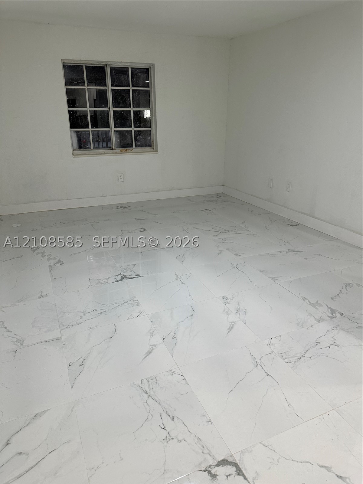 519 SW 2nd St #104 Miami, FL 33130